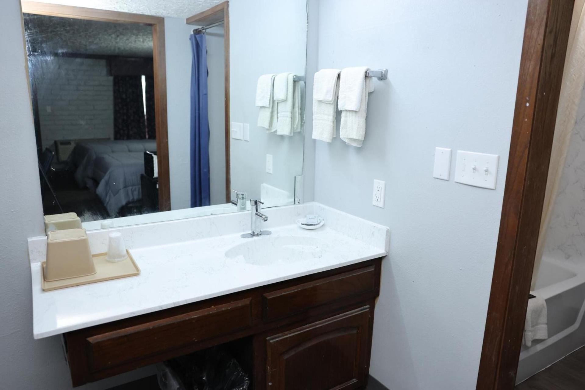 Rittiman Inn and Suites photo 31
