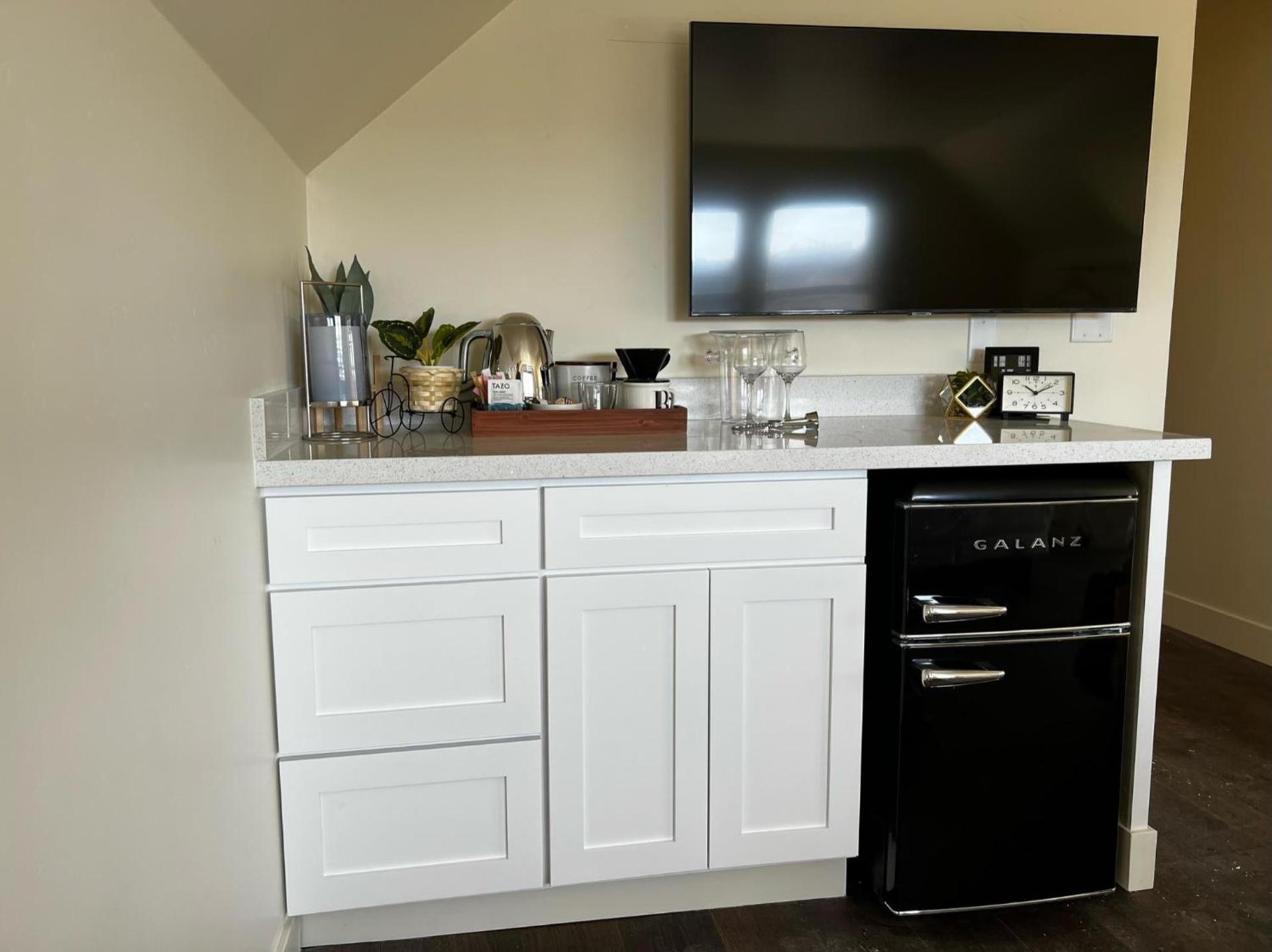 Bespoke Inn Flagstaff photo 89