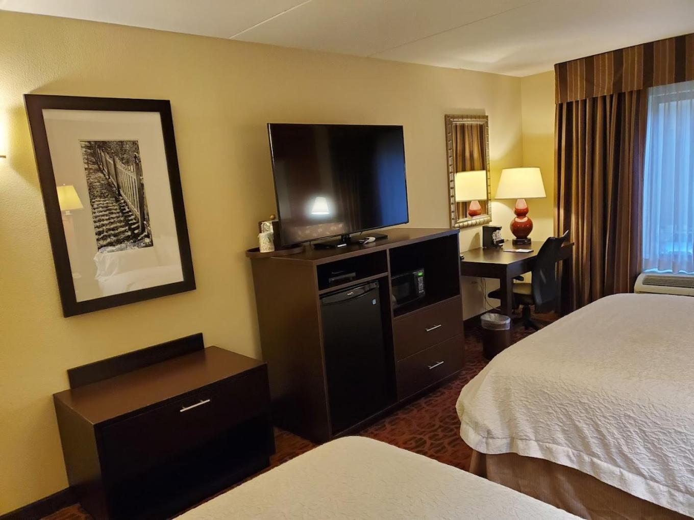 Hampton Inn Atlanta-Canton photo 21