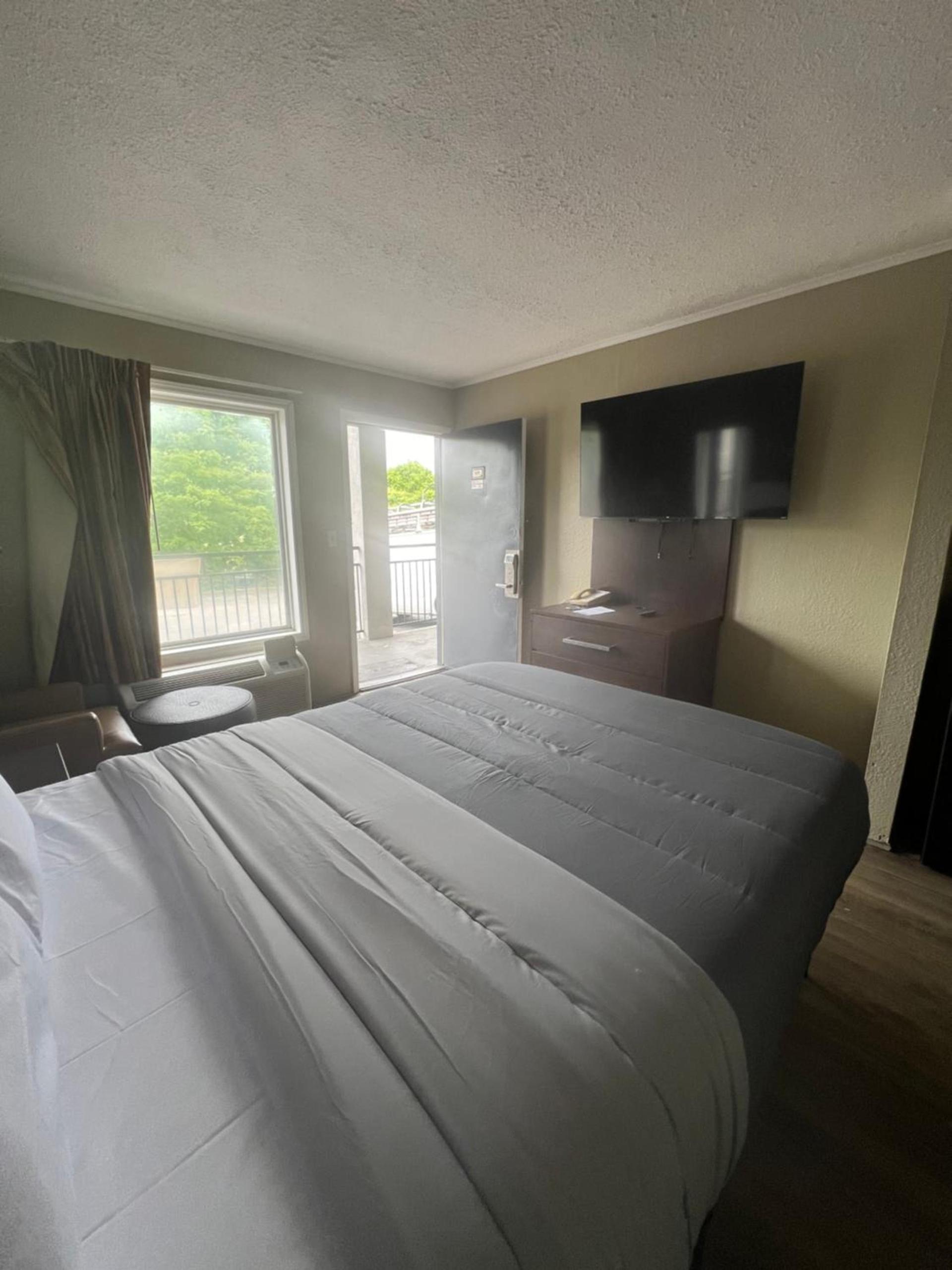 Travel Inn Kingsport photo 9