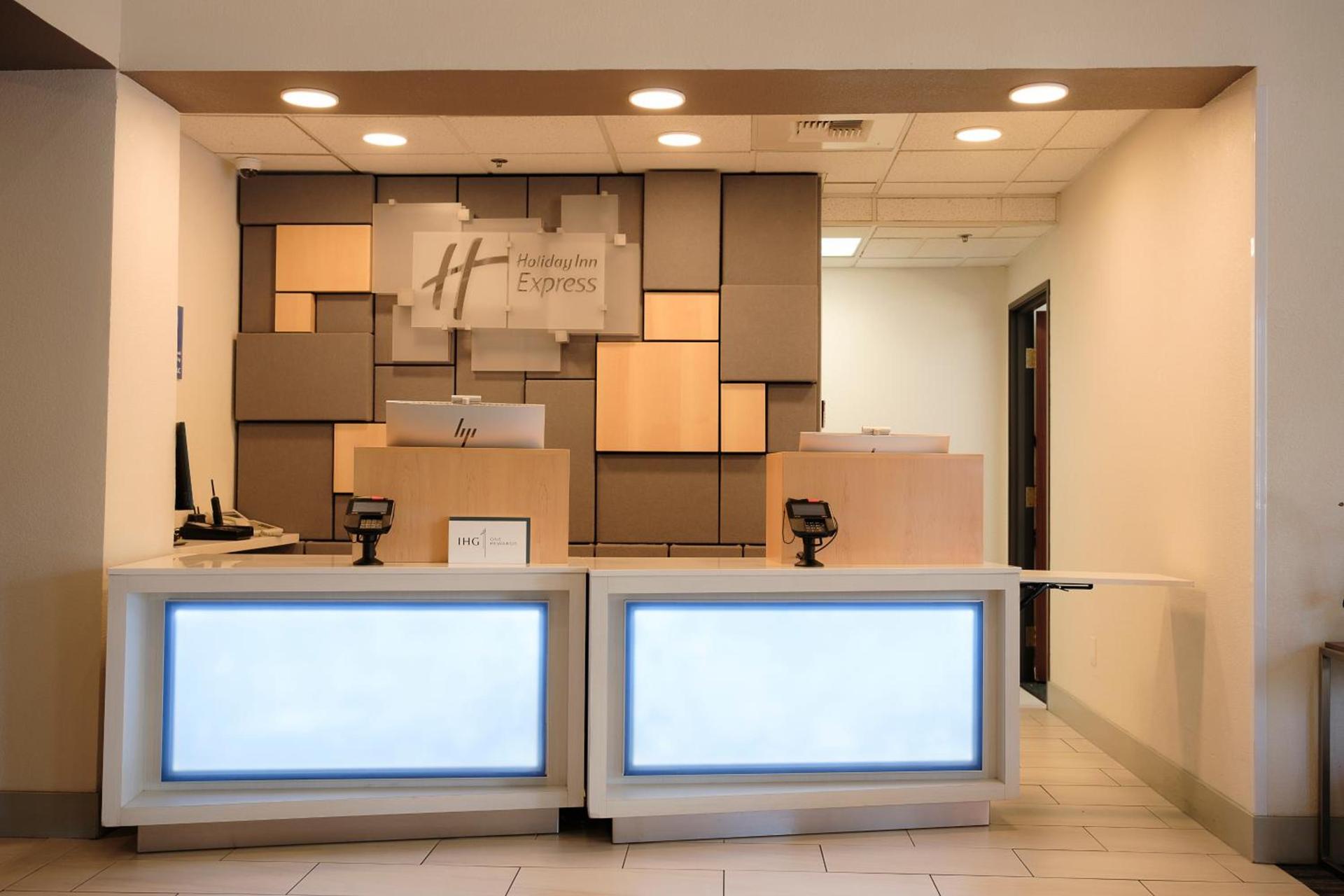 Holiday Inn Express Davis-University Area by IHG photo 3