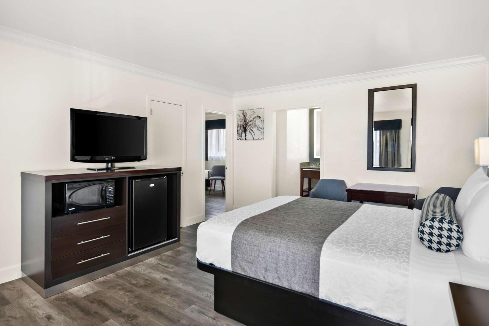 Best Western Park Crest Inn photo 34