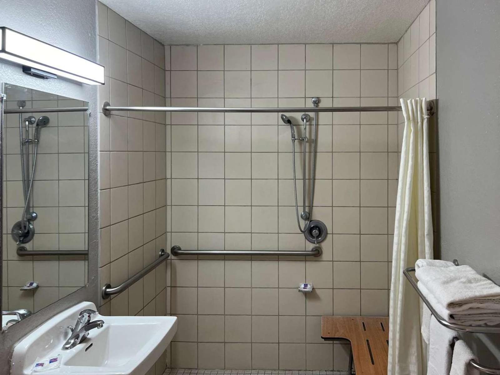 Motel 6-Odessa, TX photo 8