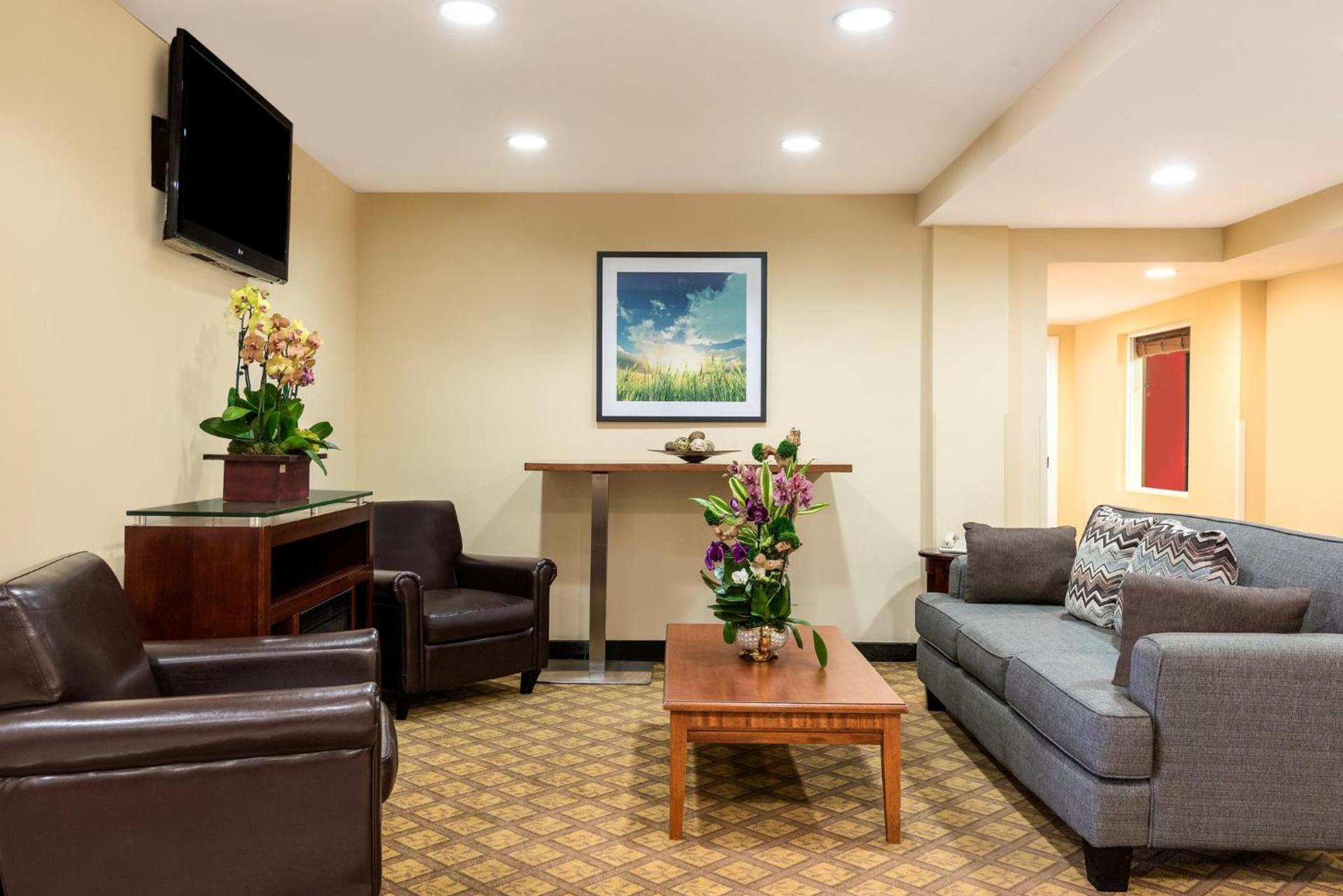 Candlewood Suites LAX Hawthorne by IHG photo 16