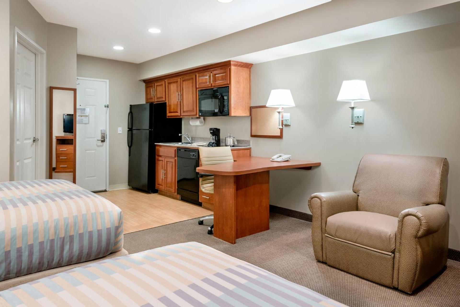 Candlewood Suites LAX Hawthorne by IHG photo 38