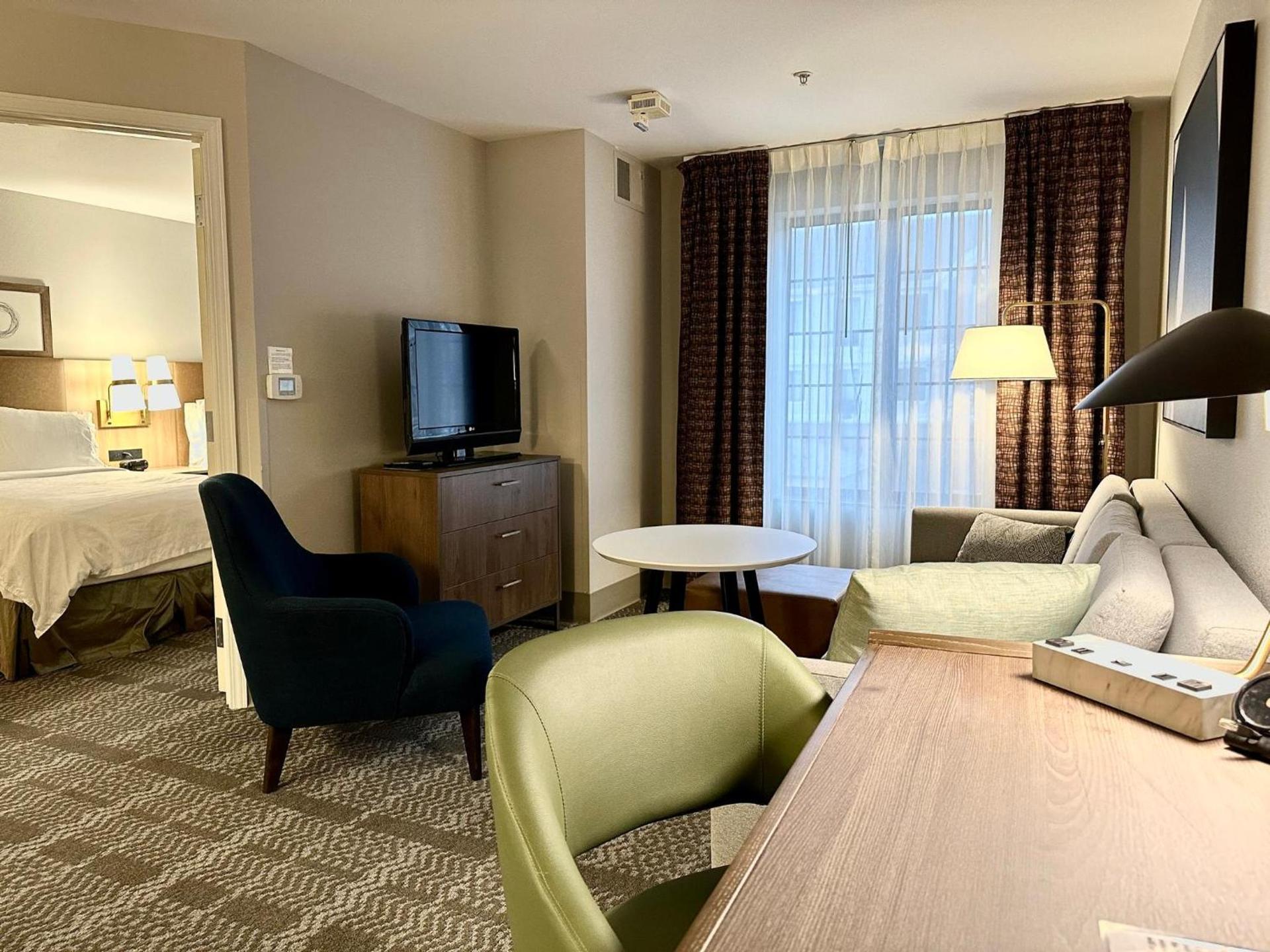 Staybridge Suites Milwaukee West-Oconomowoc by IHG photo 22