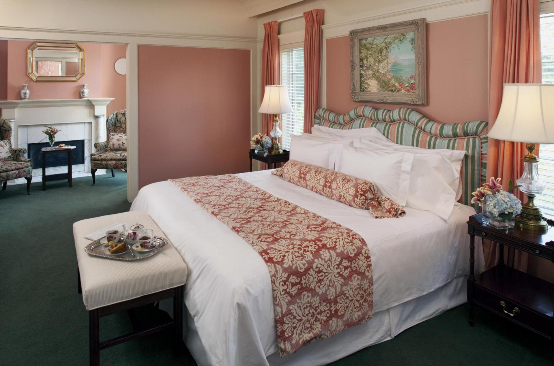 Fairview Inn photo 30