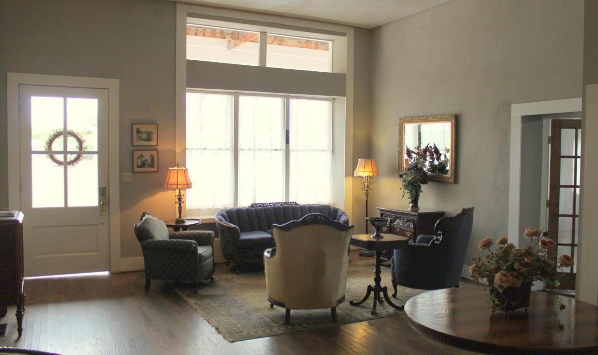 The Hotel Limpia photo 12