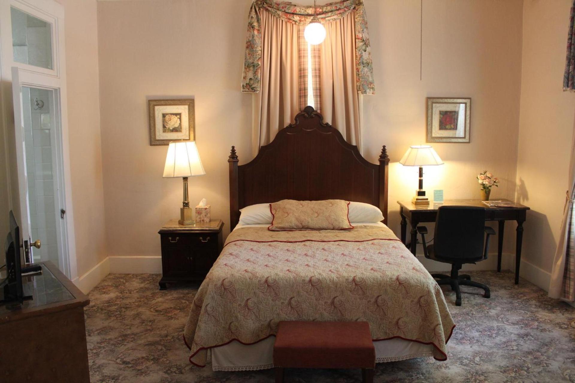 The Hotel Limpia photo 20