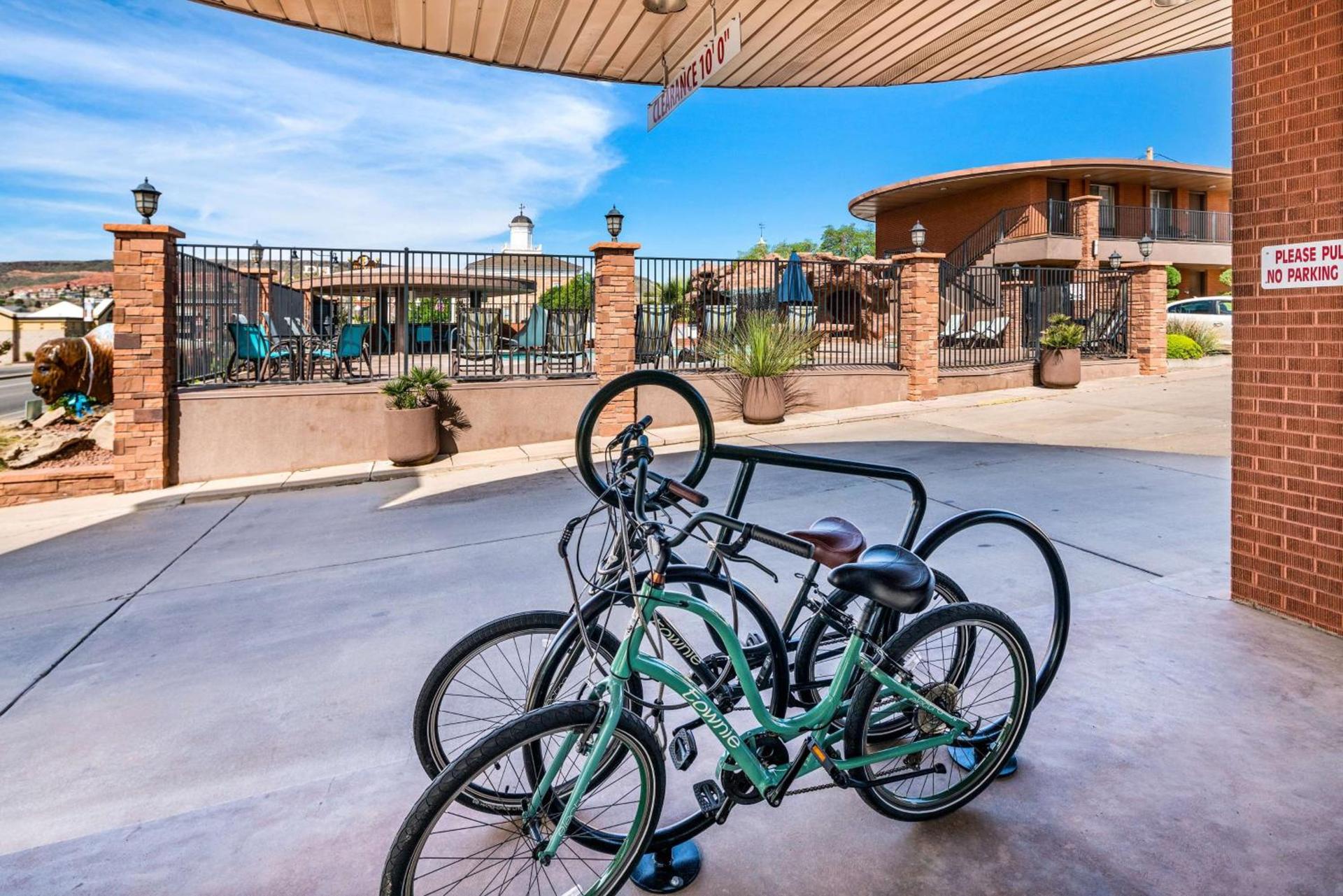 Best Western Coral Hills photo 8