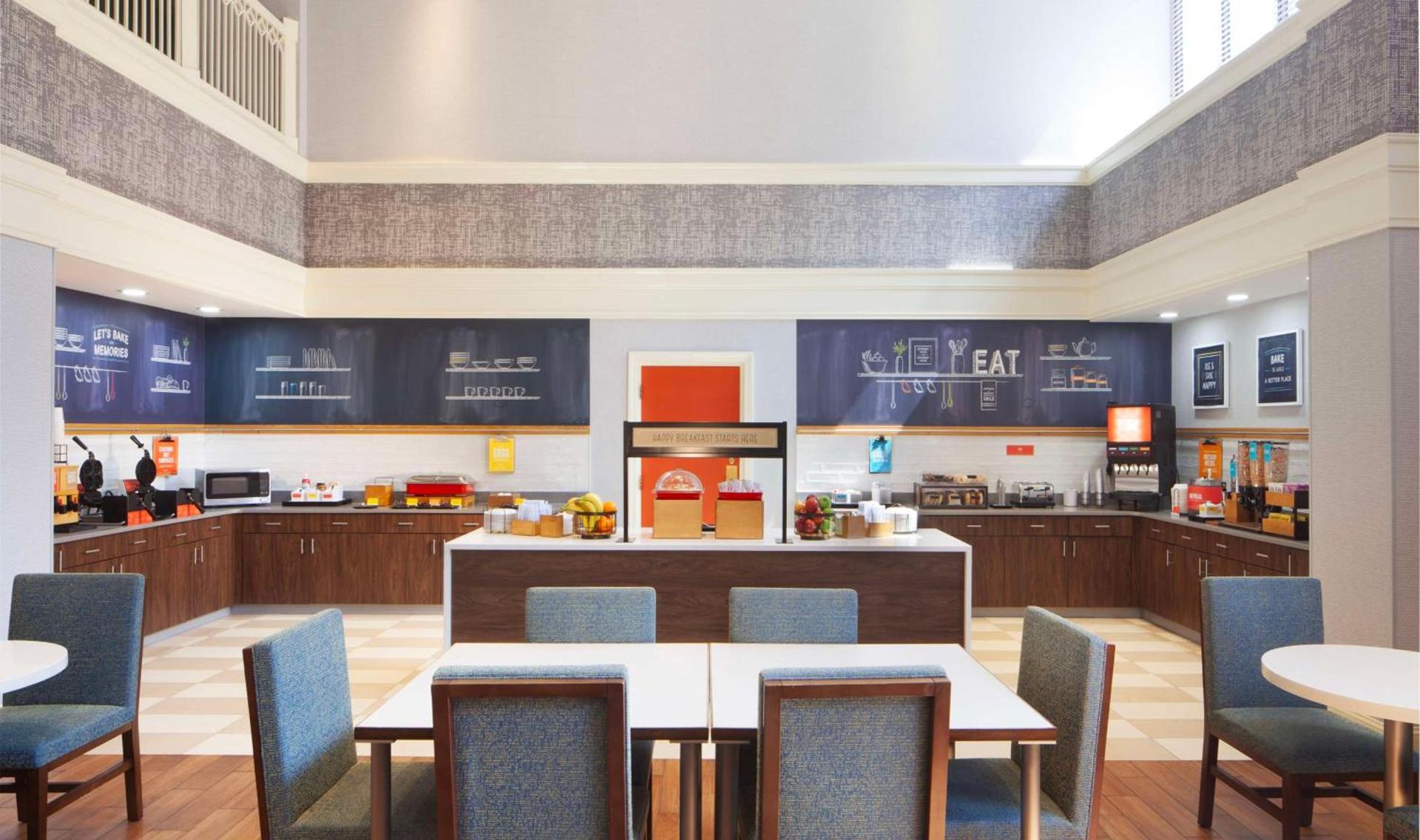 Hampton Inn & Suites-Atlanta Airport North-I-85 photo 9
