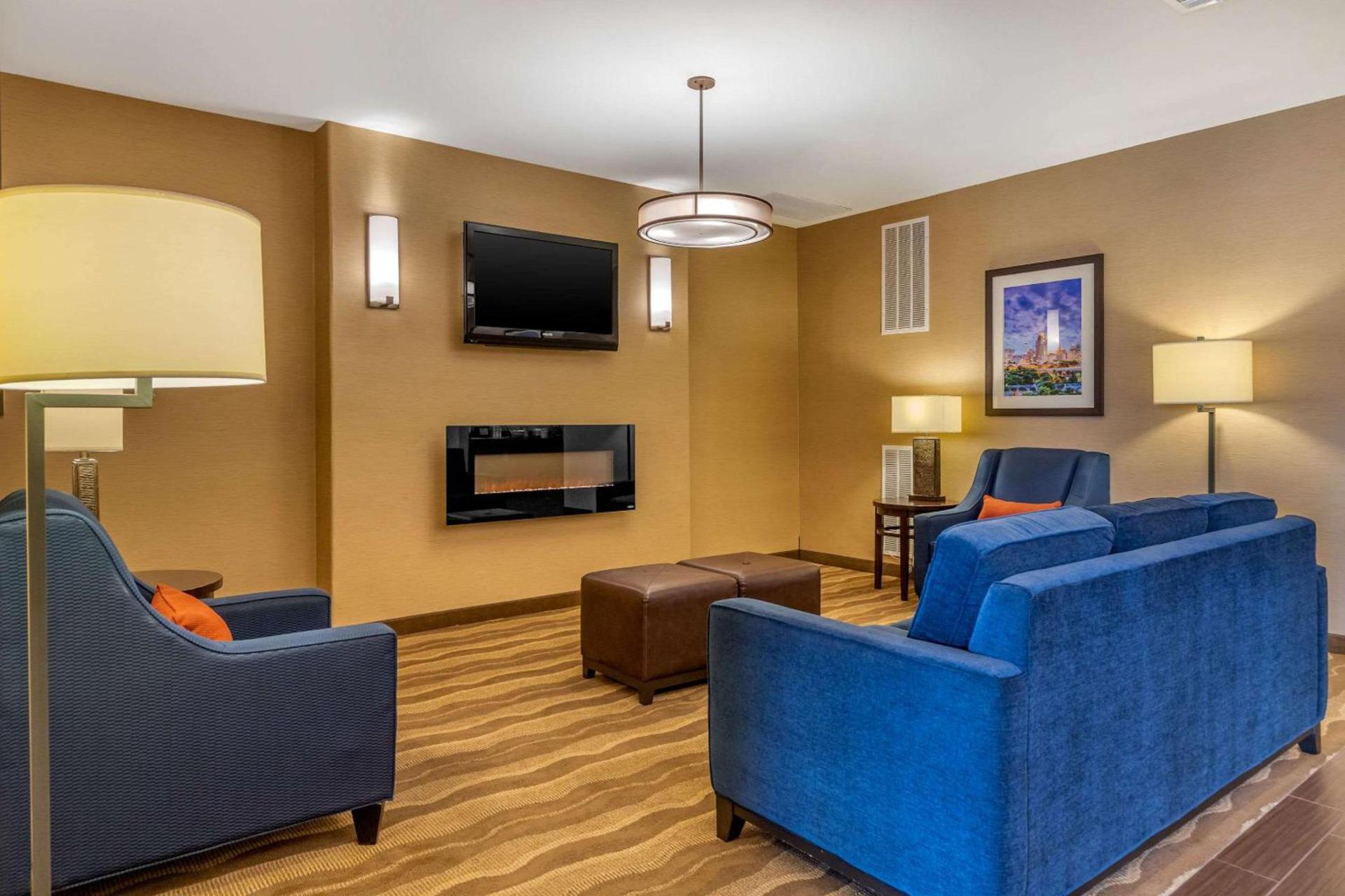 Comfort Suites San Antonio North - Stone Oak photo 7