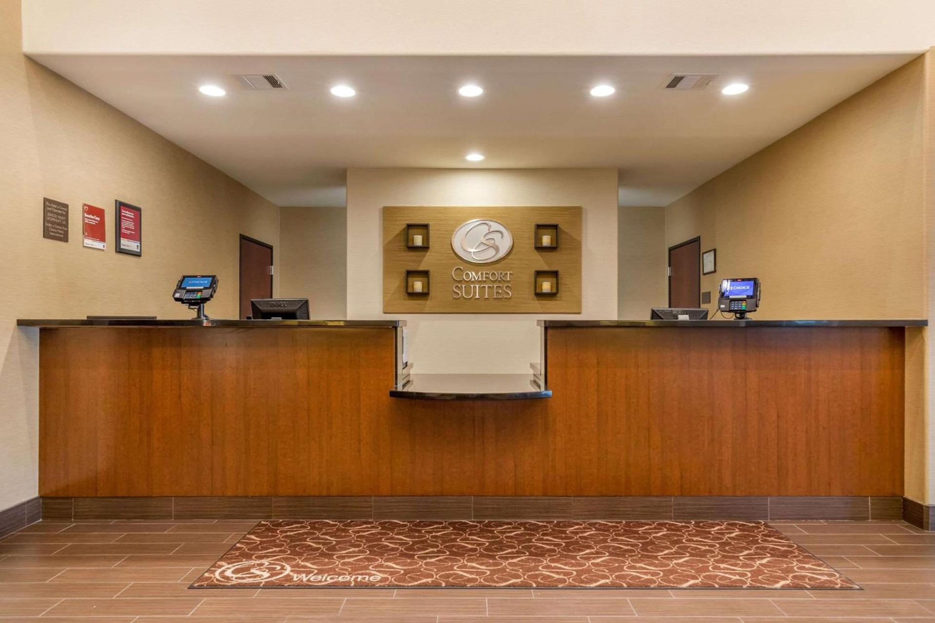 Comfort Suites San Antonio North - Stone Oak photo 8