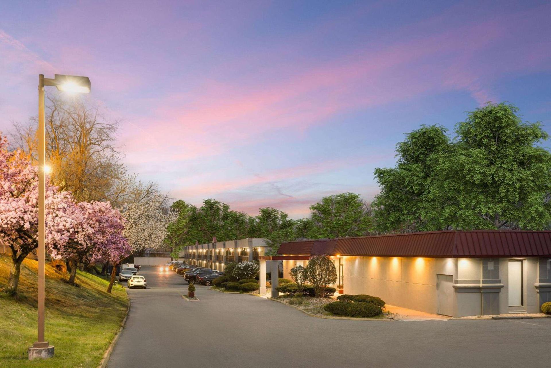 Days Inn by Wyndham Pottstown photo 6