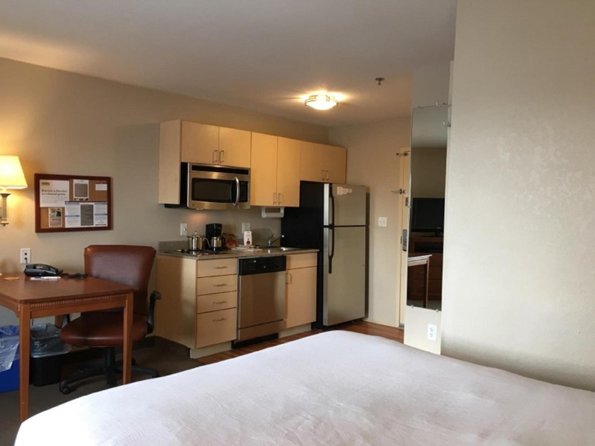 Candlewood Suites Watertown Fort Drum by IHG photo 5