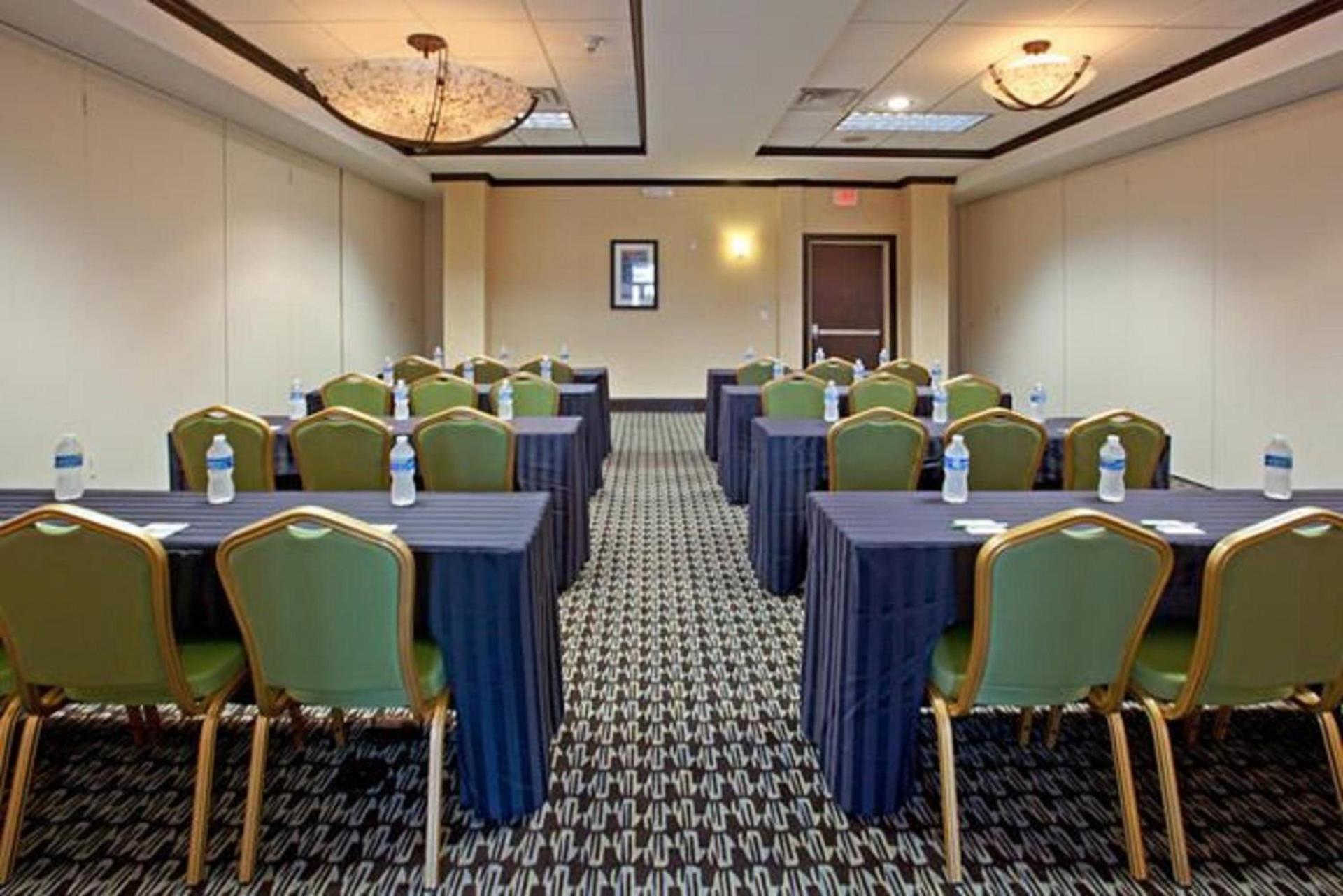 Holiday Inn Hou Energy Corridor Eldridge by IHG photo 35
