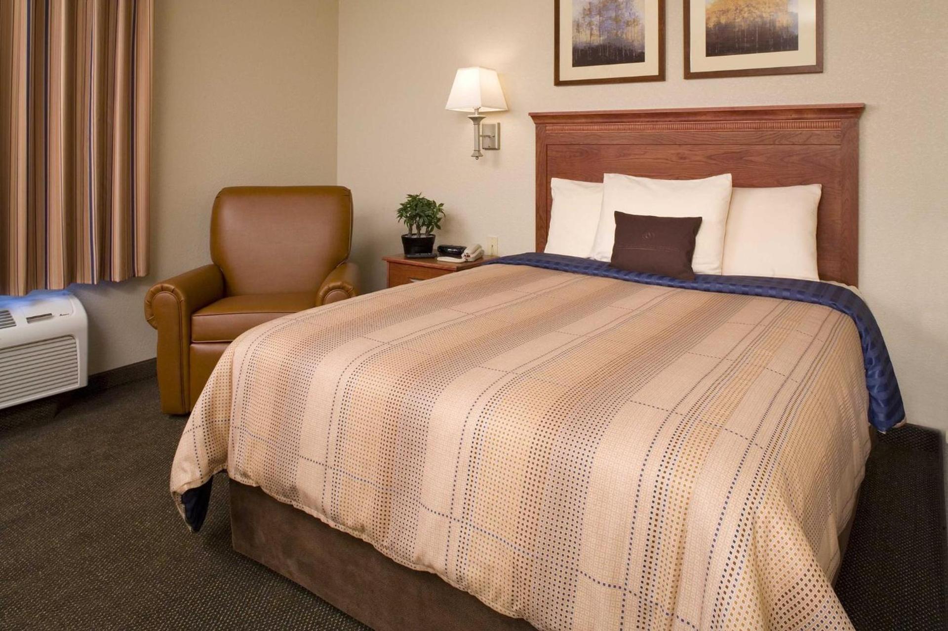 Candlewood Suites Murfreesboro by IHG photo 39