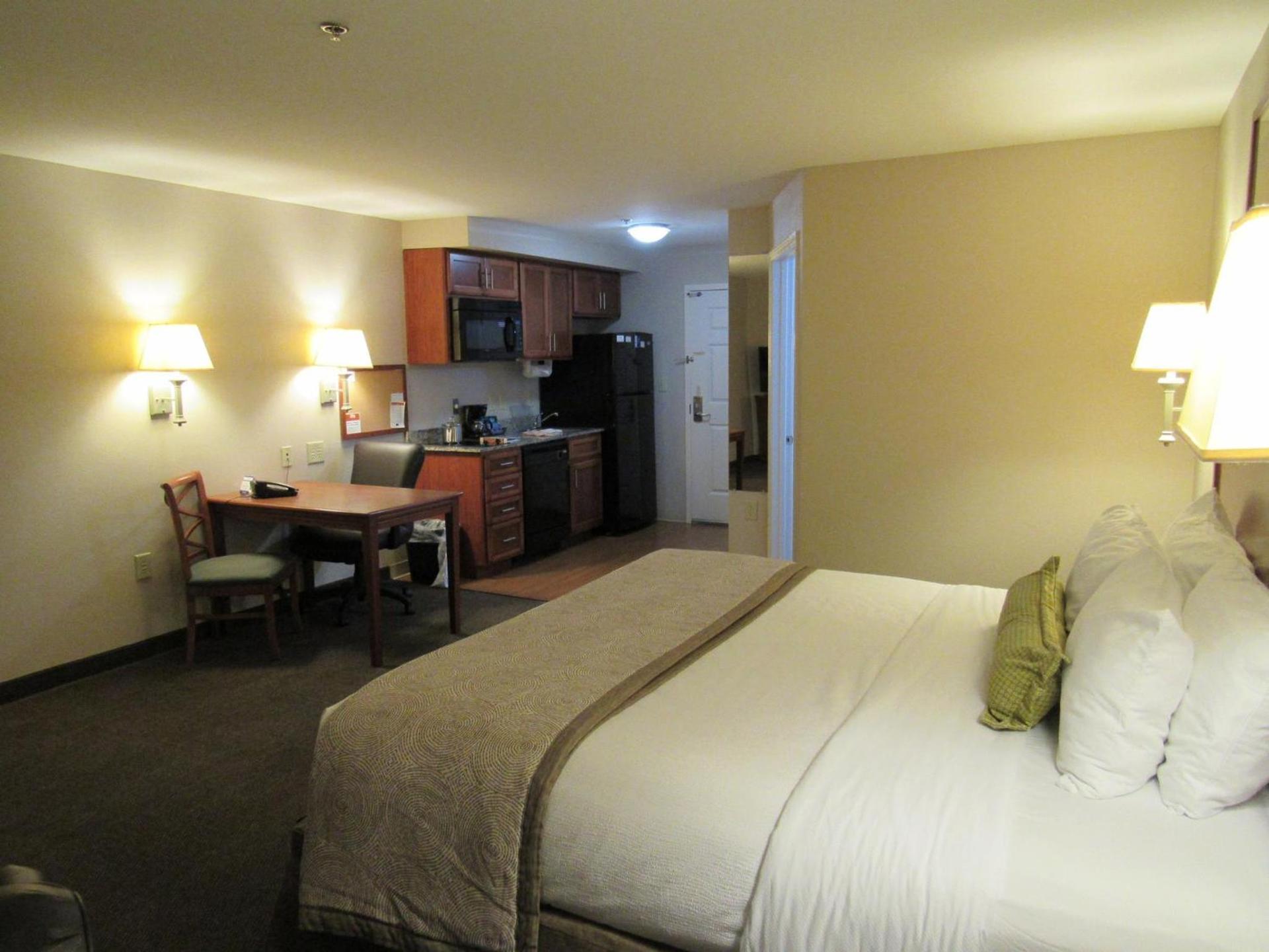 Candlewood Suites Murfreesboro by IHG photo 31