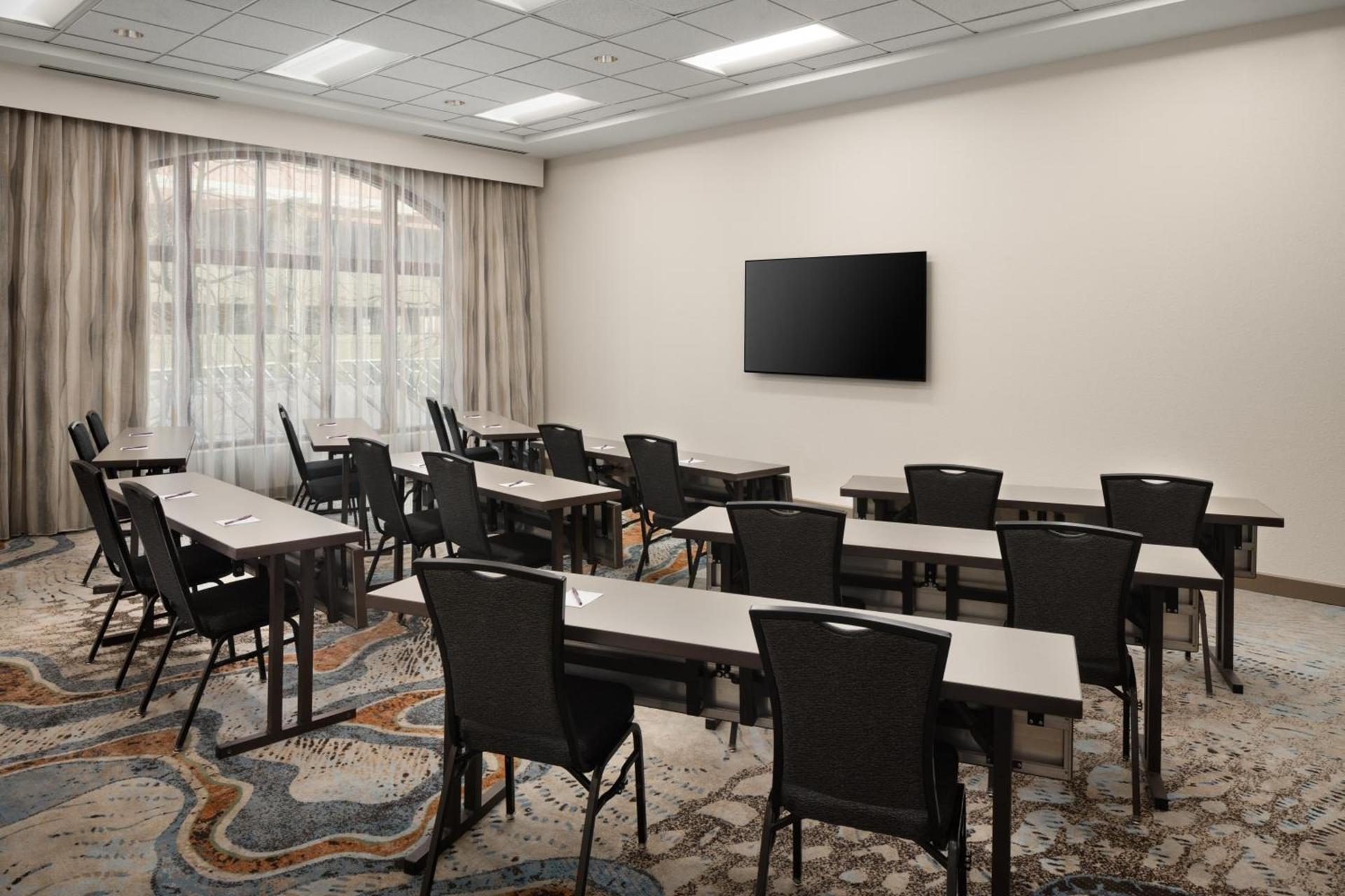 Residence Inn Portland Downtown/RiverPlace photo 55