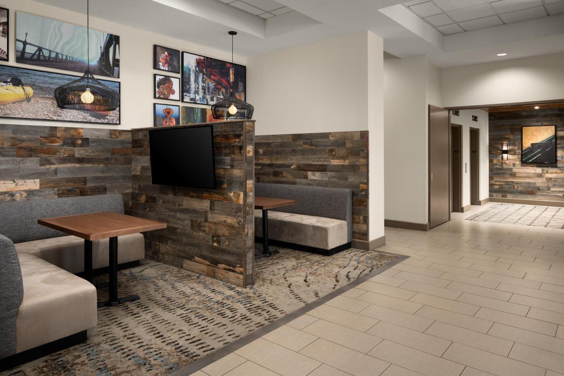 Residence Inn Portland Downtown/RiverPlace photo 48
