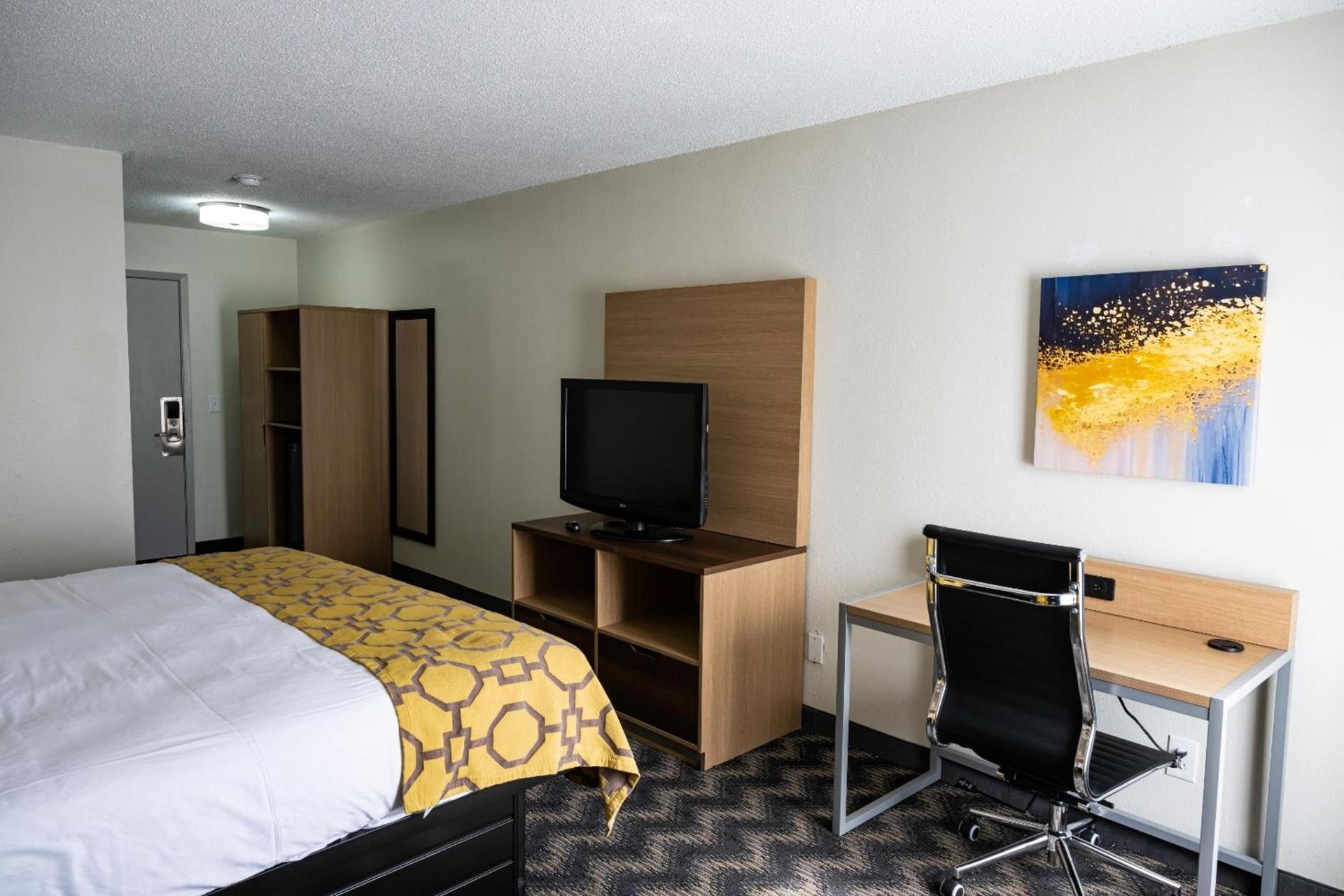 Best Western Greensboro Coliseum Inn photo 44