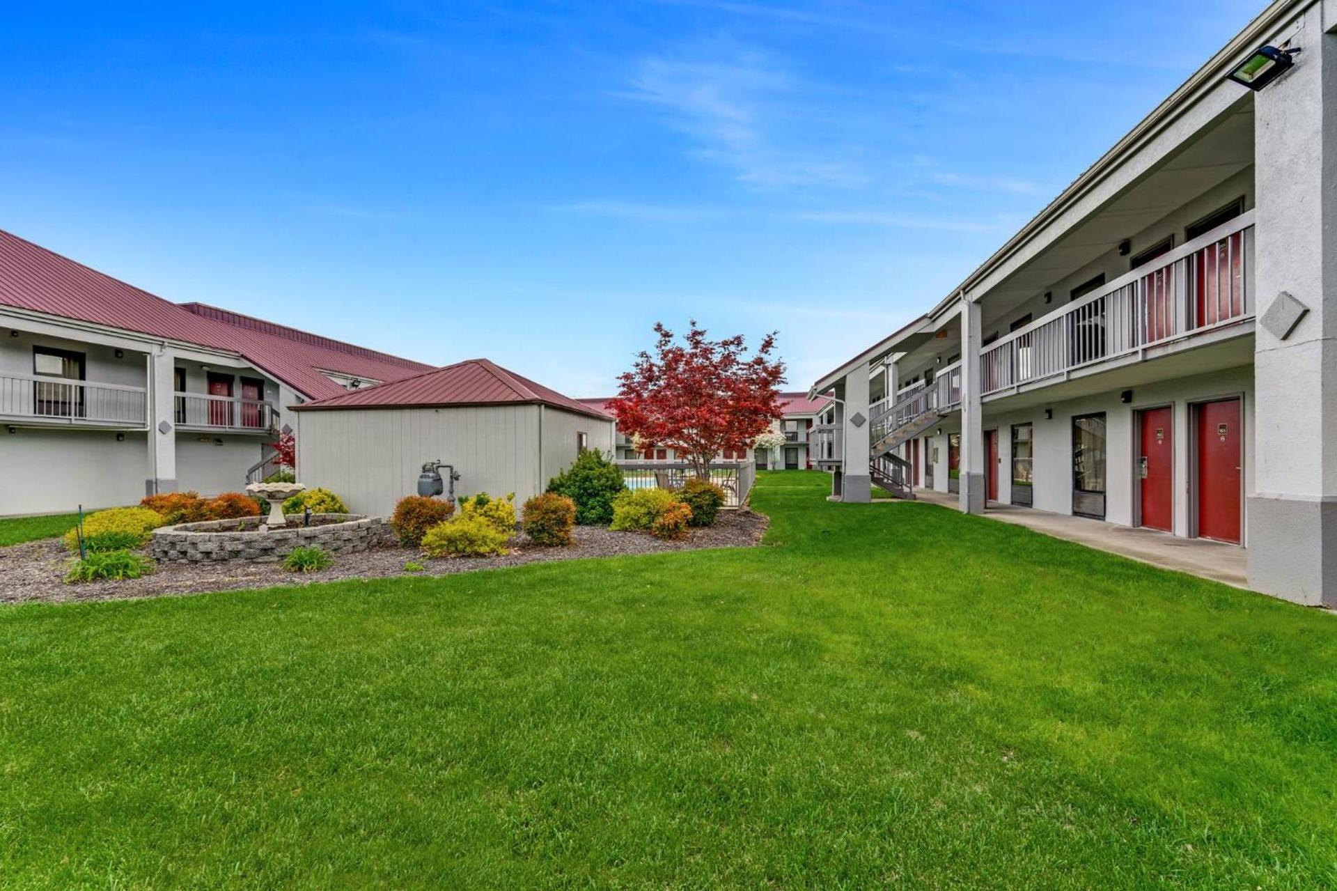 Red Roof Inn Kingsport photo 20