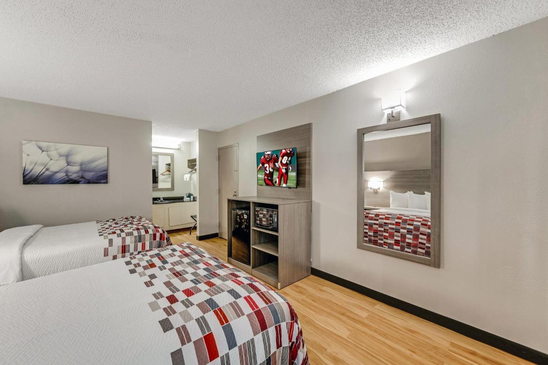 Red Roof Inn Kingsport photo 3