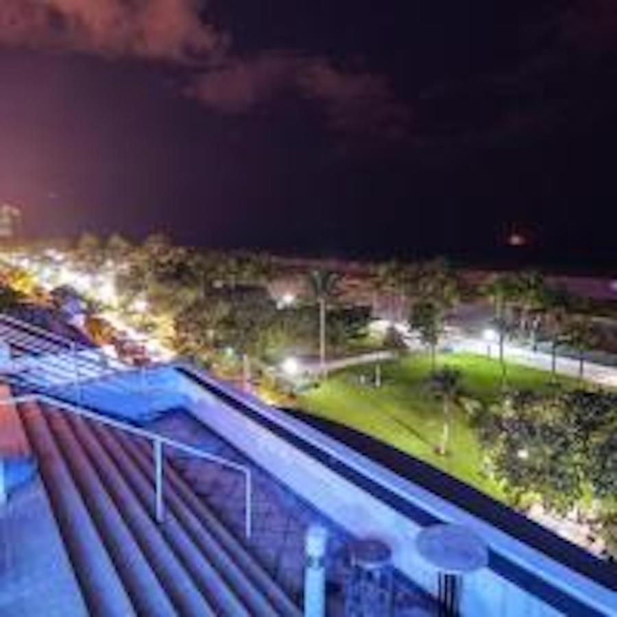 Congress Ocean Drive photo 22