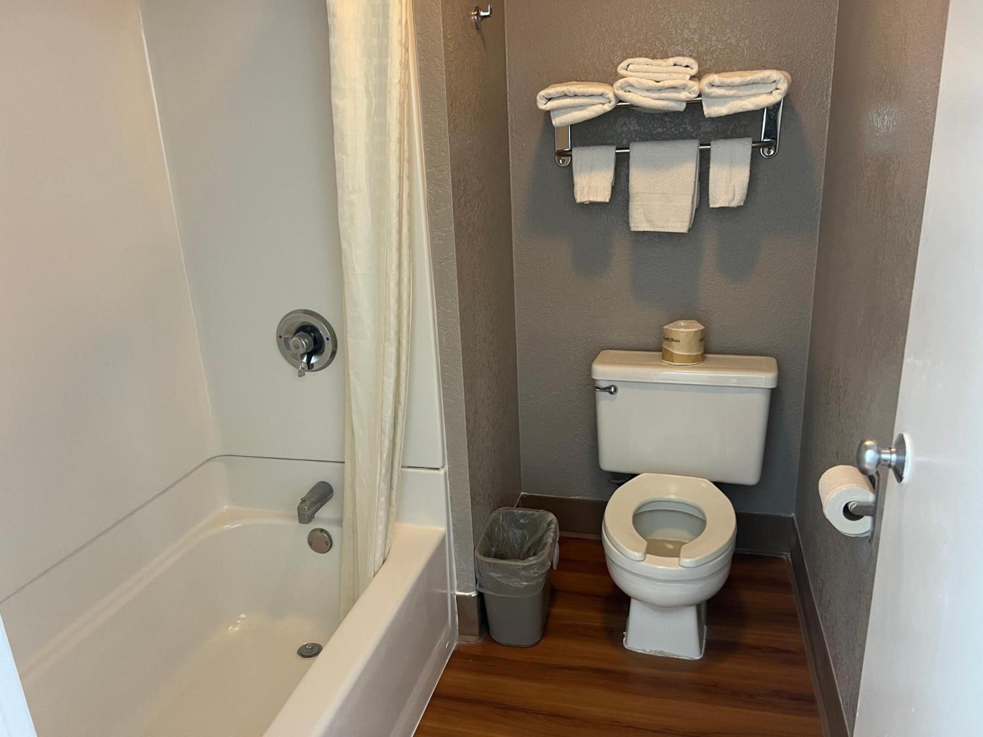 Motel 6-Odessa, TX photo 14