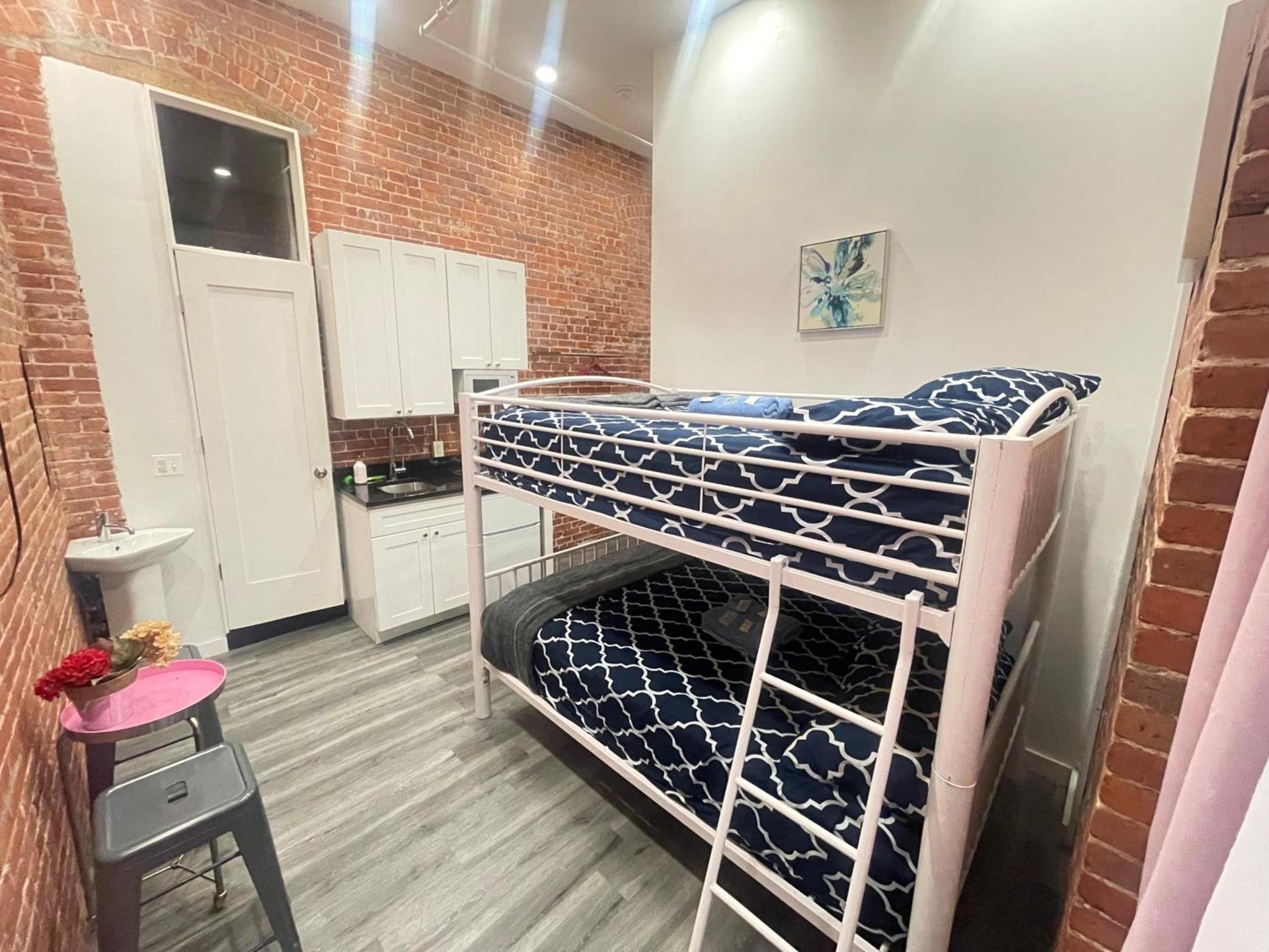 31 Street Broadway Hotel photo 27