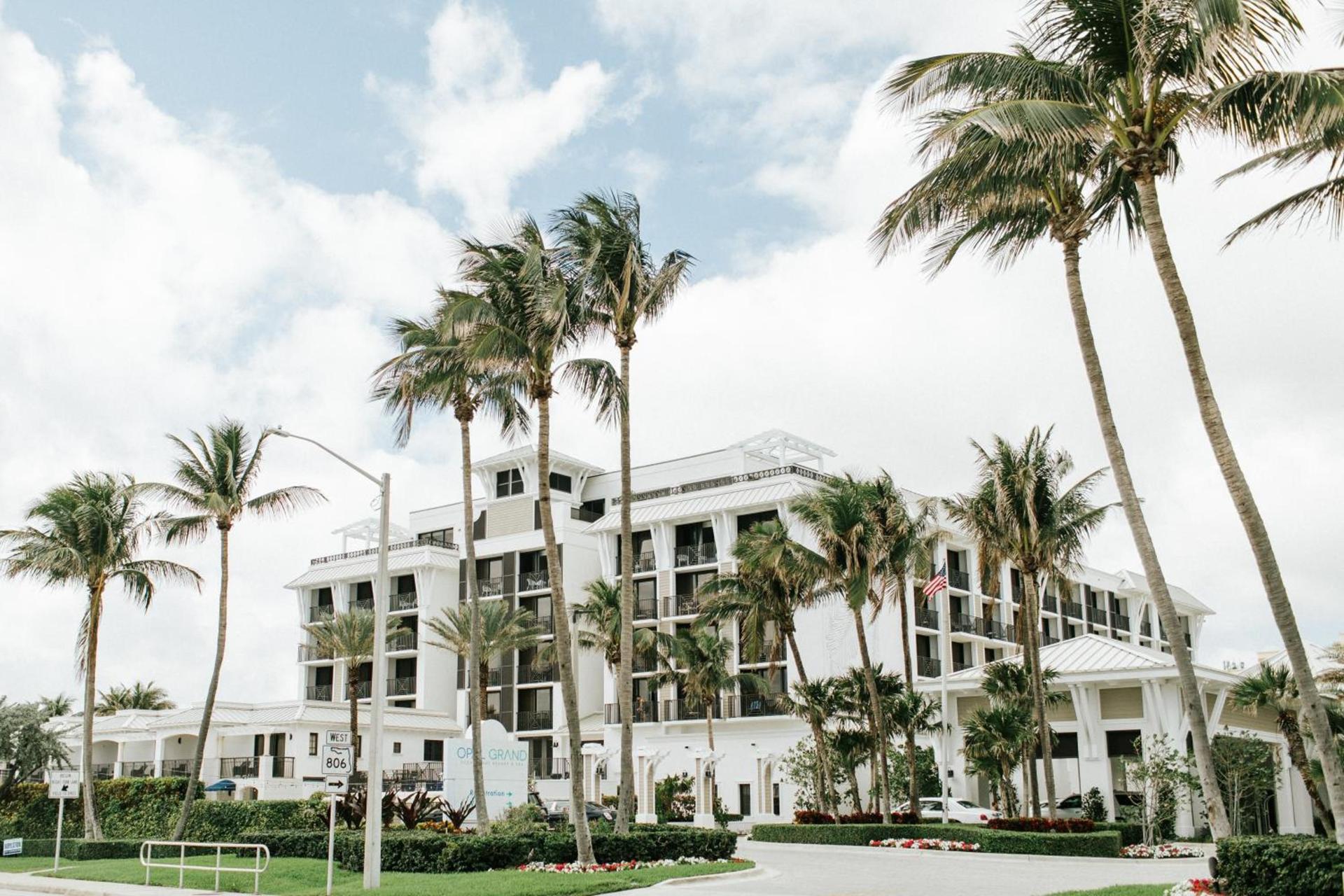 Opal Grand Oceanfront Resort & Spa photo 13