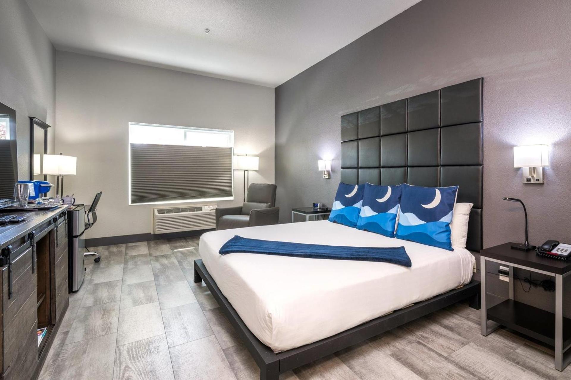 Wood River Inn & Suite photo 24