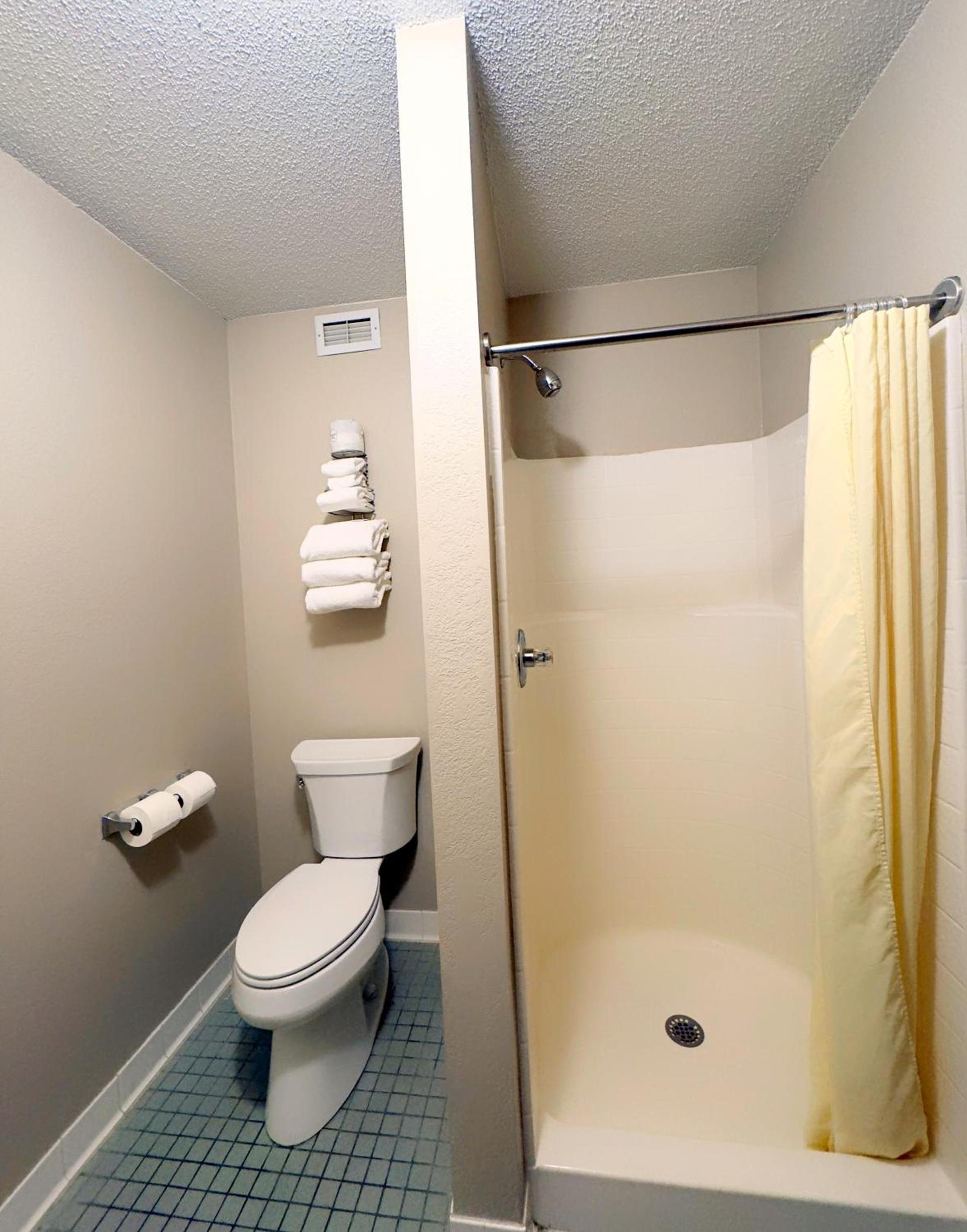 Country Trails Inn &Suites photo 26