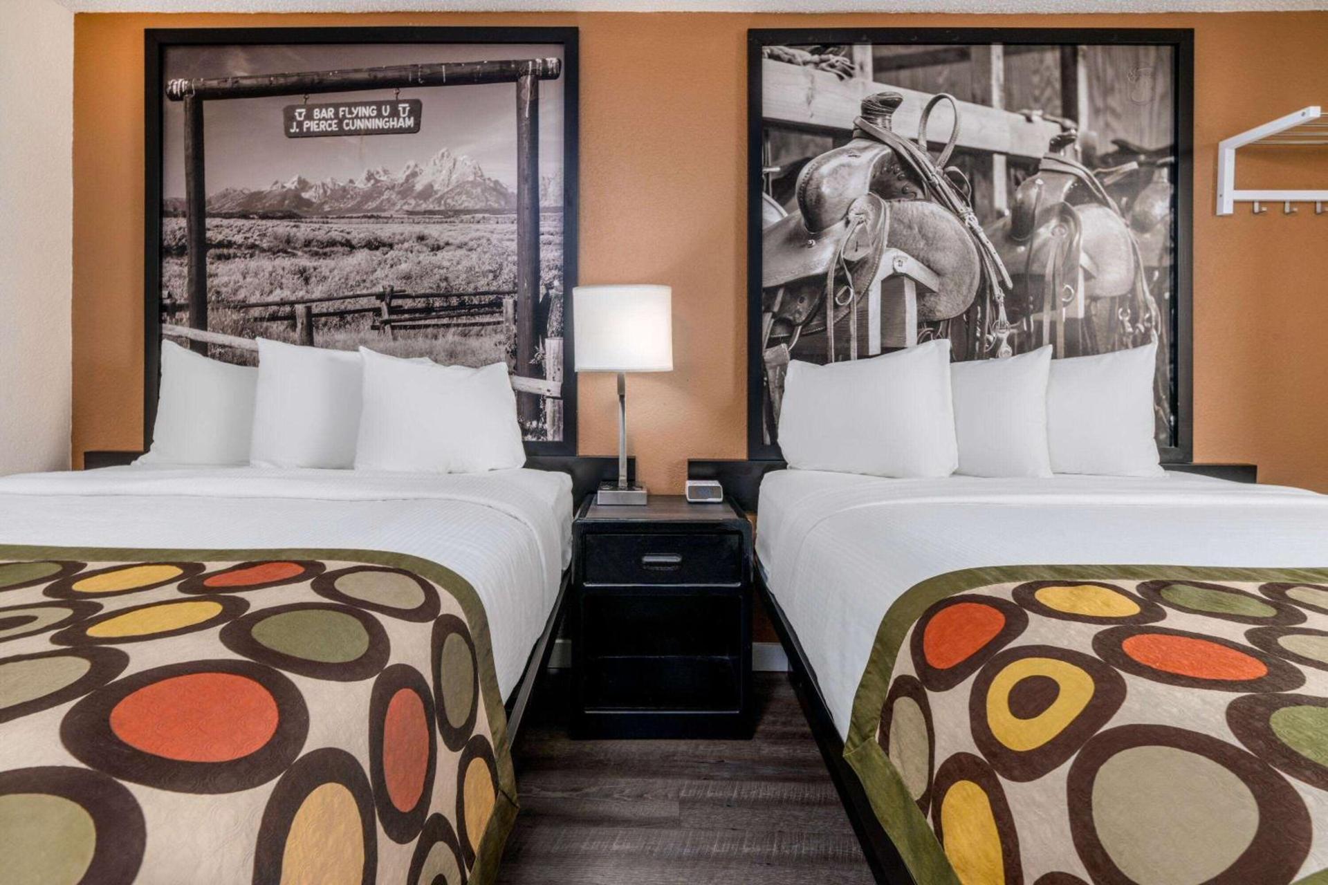 Super 8 by Wyndham Cheyenne WY photo 20
