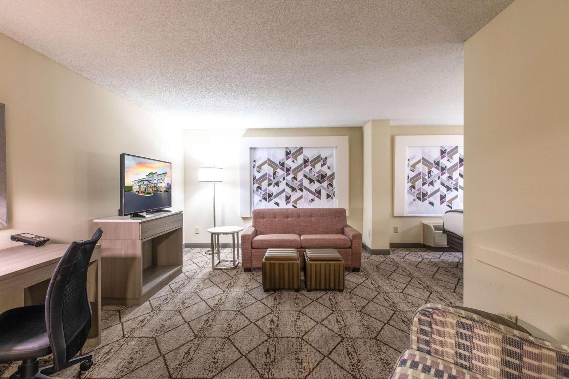 Wingate by Wyndham Charlotte Concord Mills/Speedway photo 15