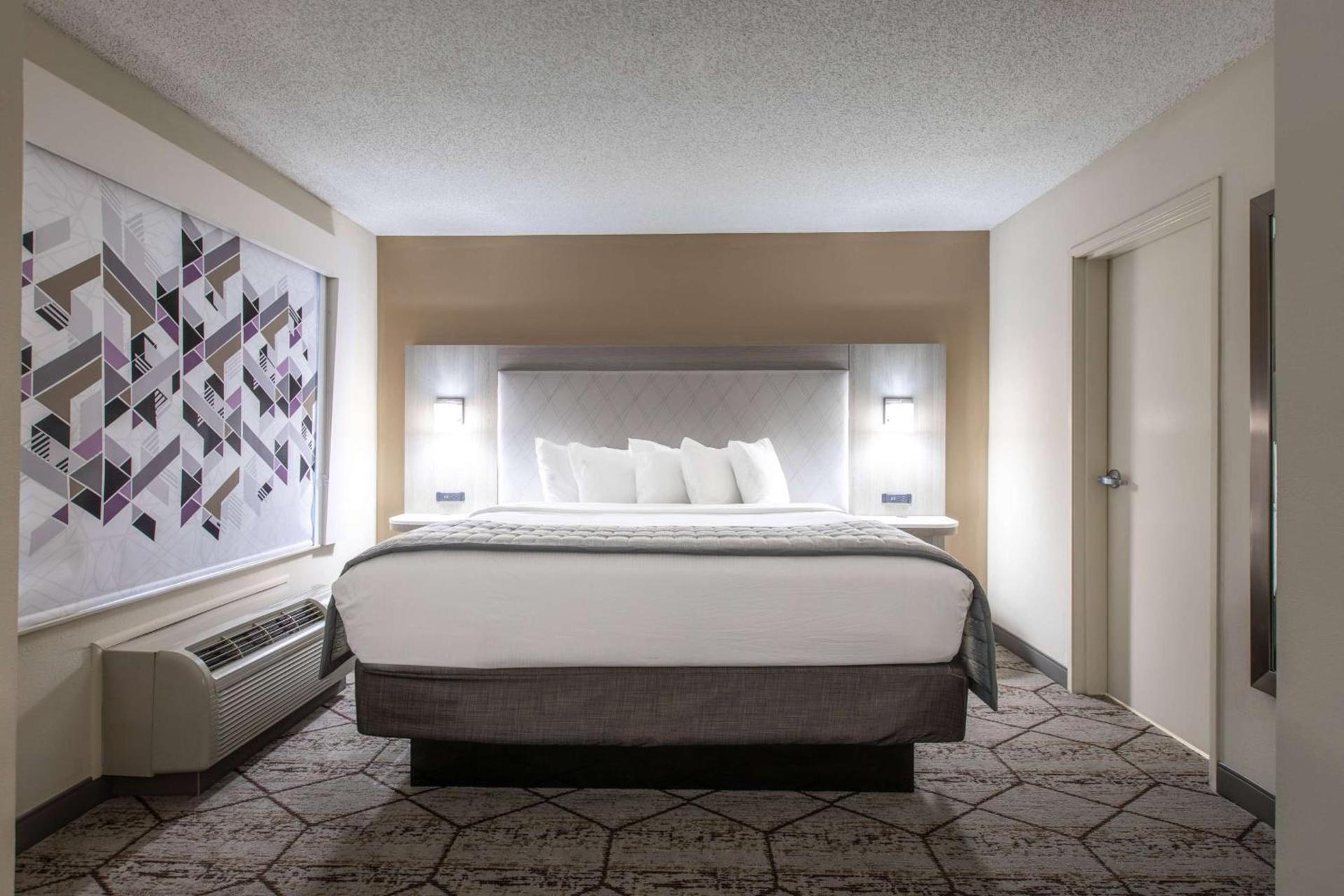 Wingate by Wyndham Charlotte Concord Mills/Speedway photo 17