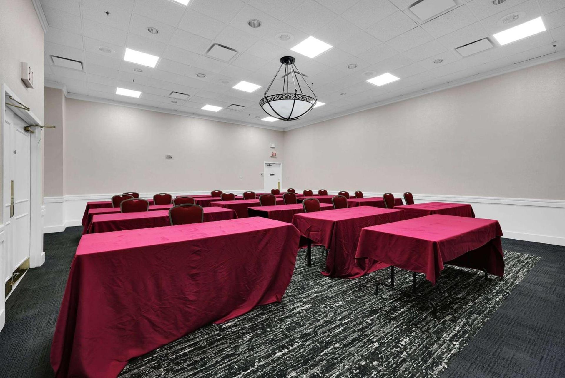 Ramada by Wyndham Jacksonville I-95 by Butler Blvd photo 56