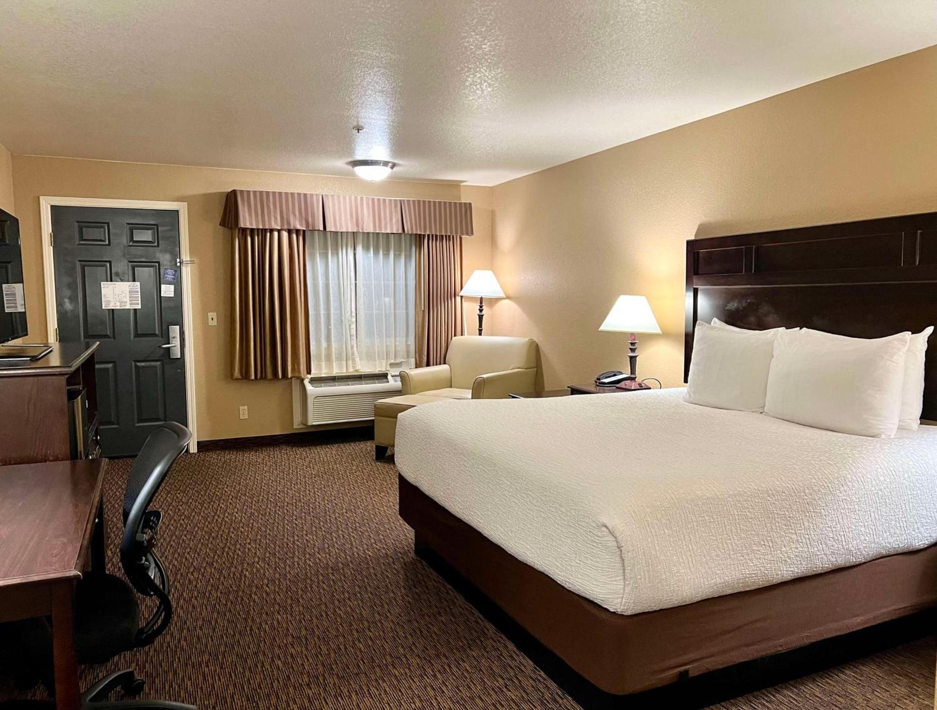 Best Western Country Inn photo 36