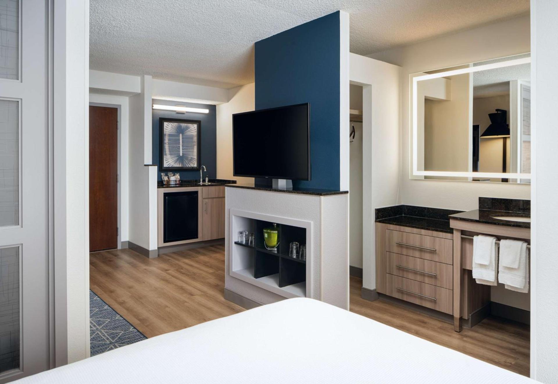 Hyatt Place Sacramento Rancho Cordova photo 46