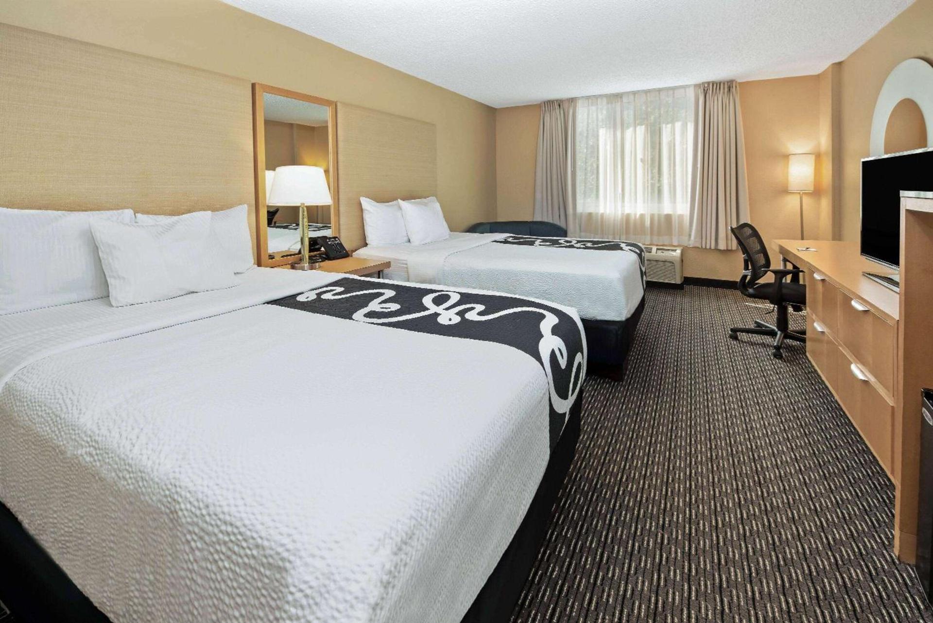 La Quinta by Wyndham West Palm Beach Airport photo 2