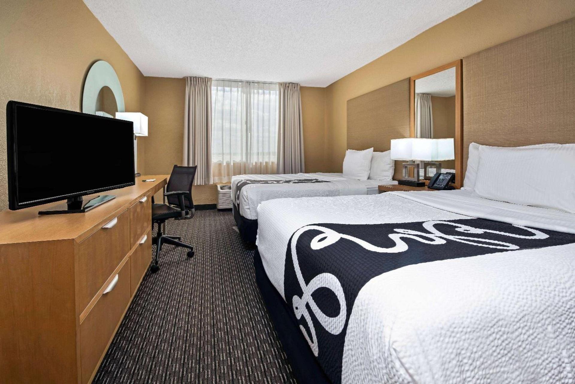 La Quinta by Wyndham West Palm Beach Airport photo 13