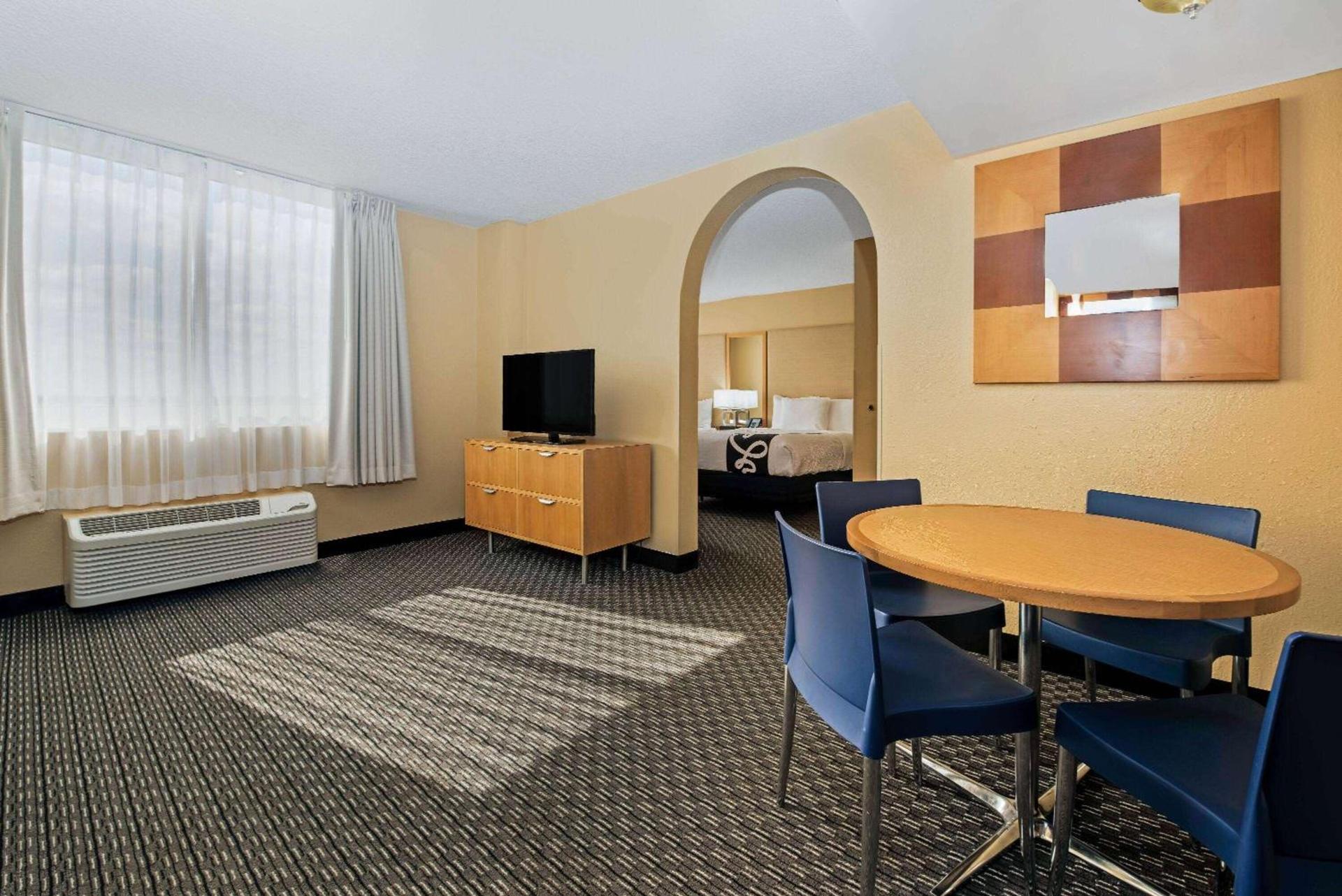 La Quinta by Wyndham West Palm Beach Airport photo 18