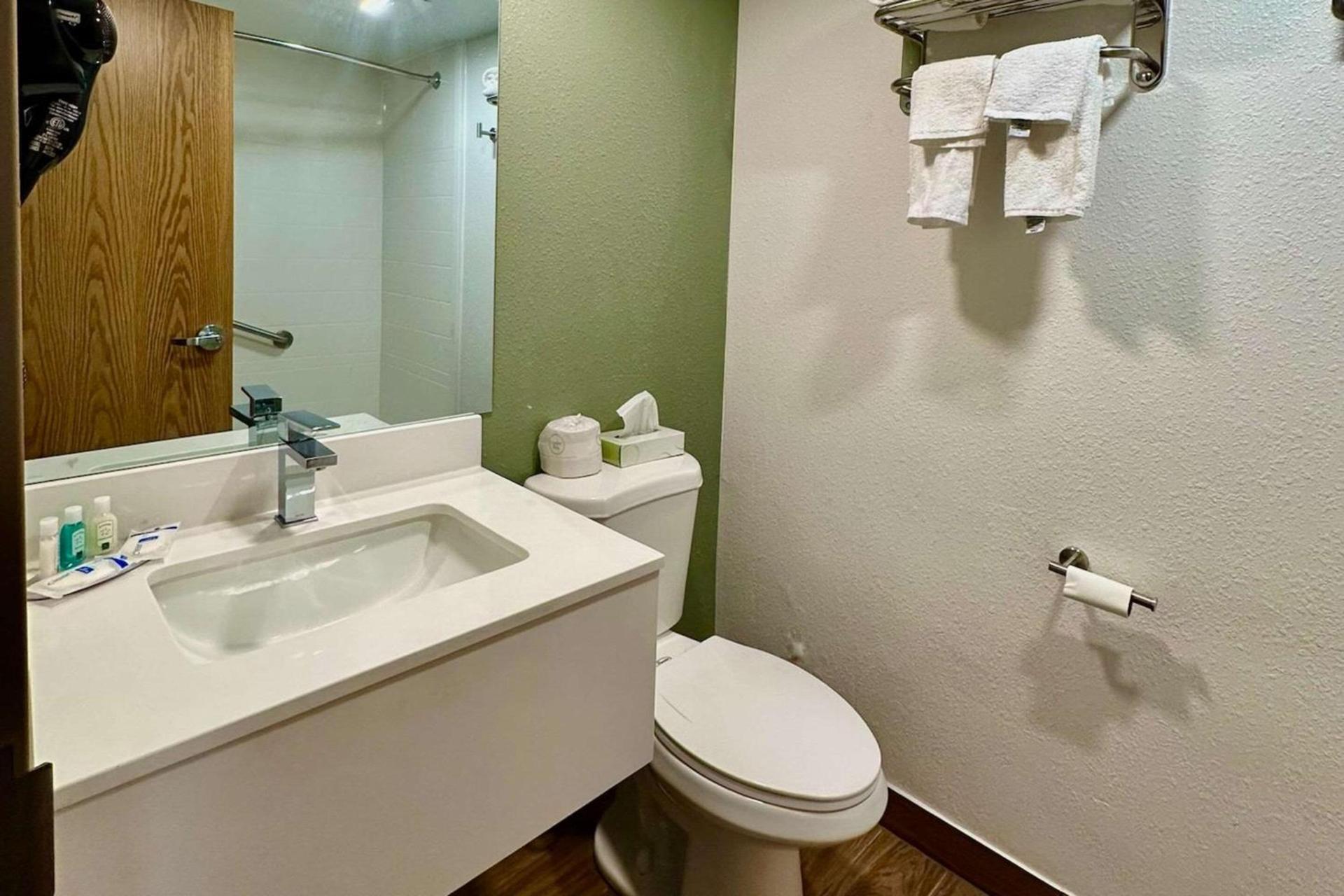 Quality Inn & Suites Albany Airport photo 34