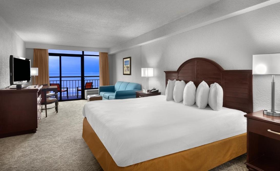 Best Western Ocean Sands Beach Resort photo 64