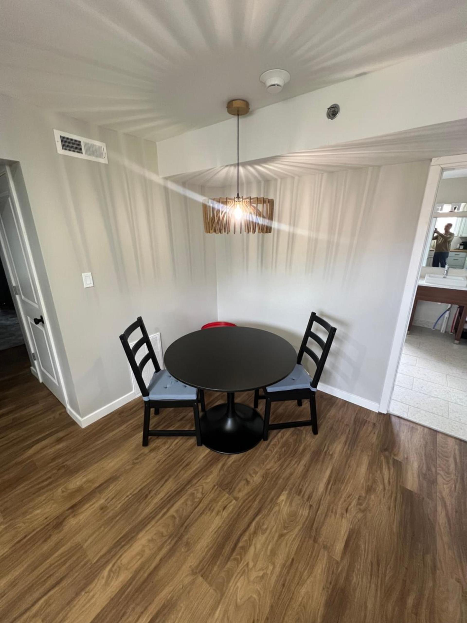 Lighthouse Suites photo 35