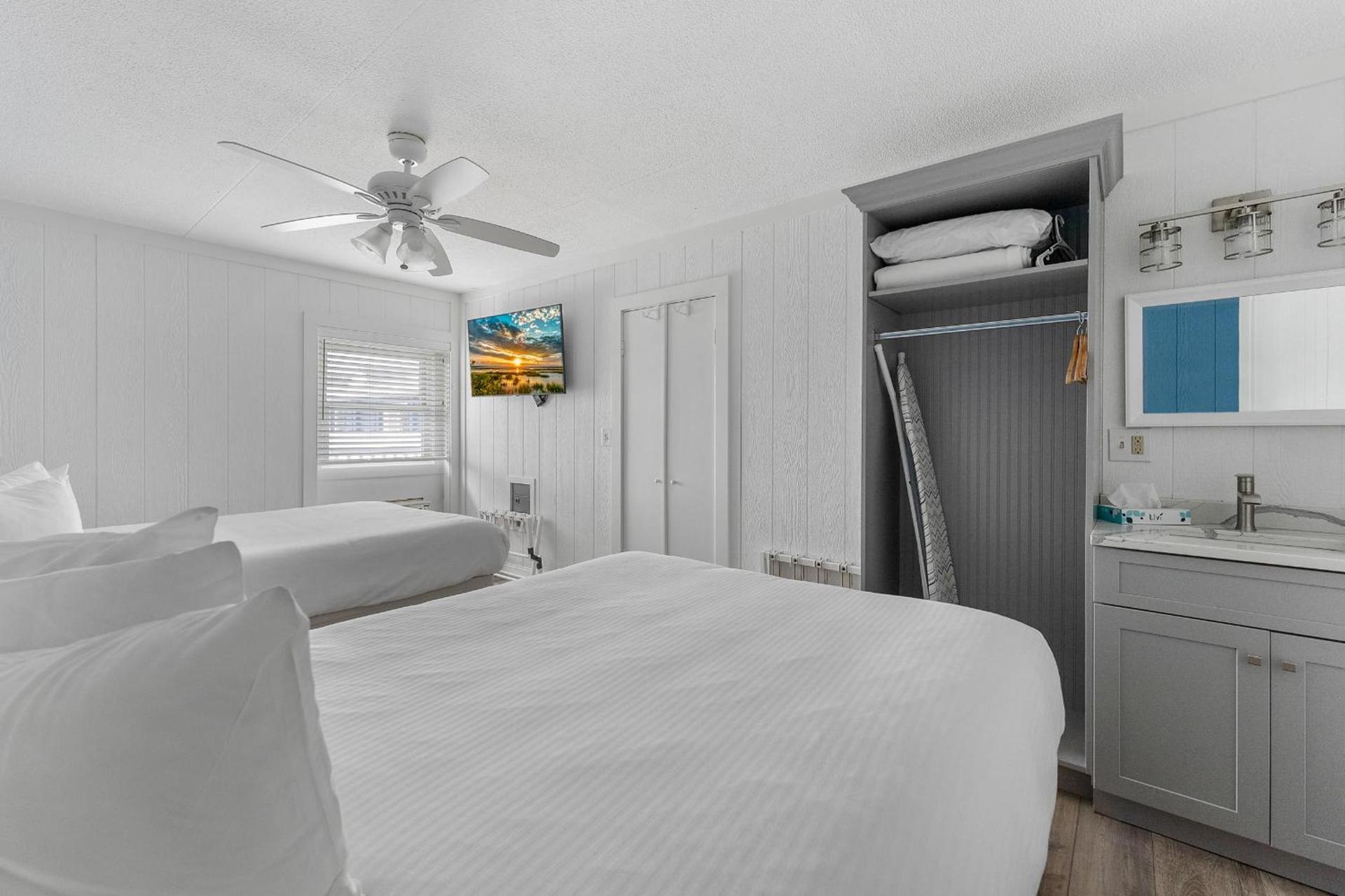 Beachcomber Resort photo 68