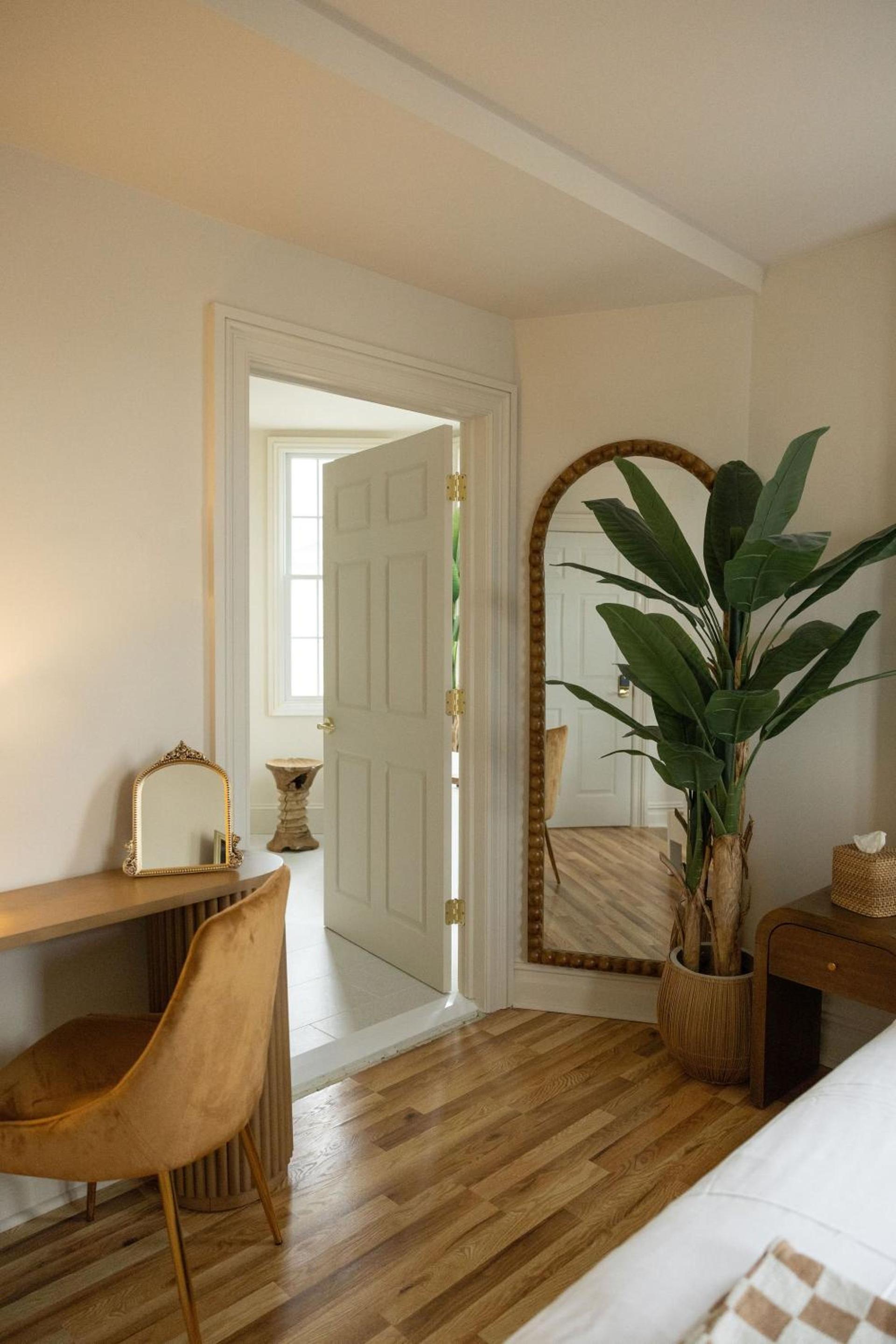 Coastal Chateau photo 16