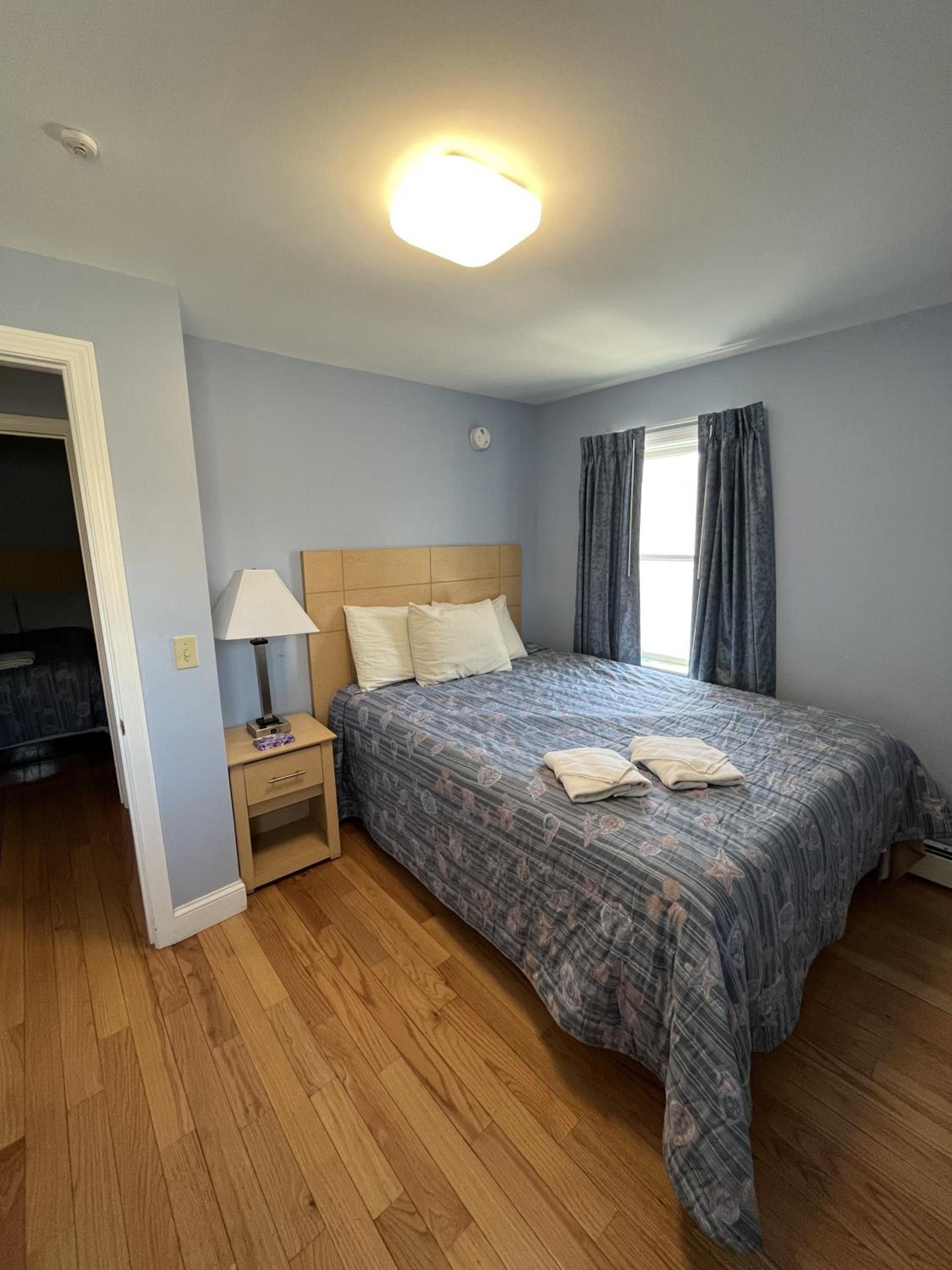 Beau Rivage Motel photo 37