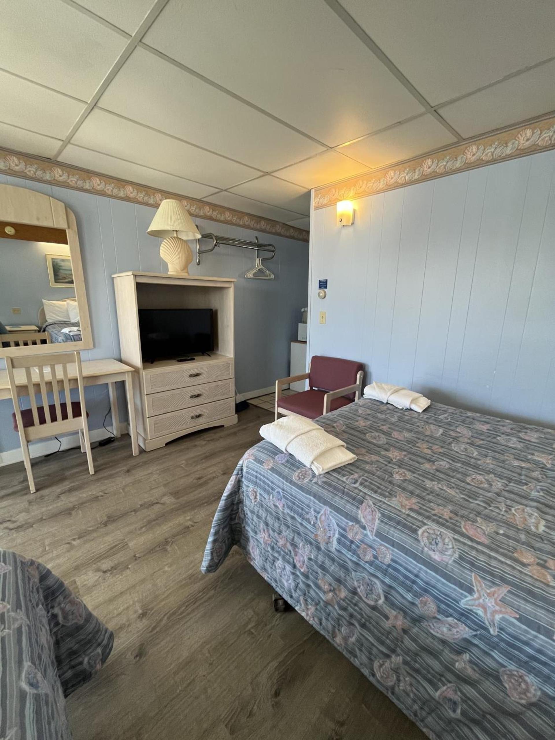 Beau Rivage Motel photo 13