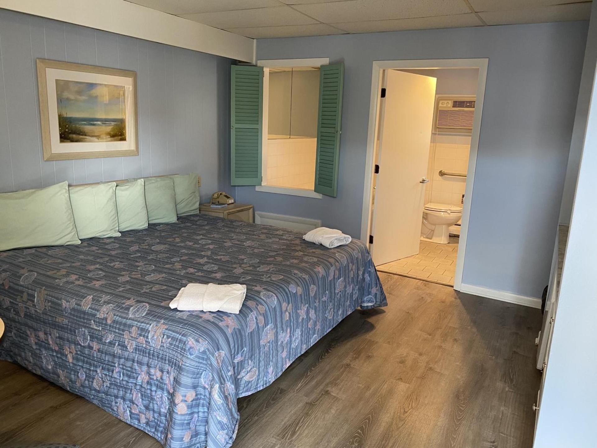 Beau Rivage Motel photo 22
